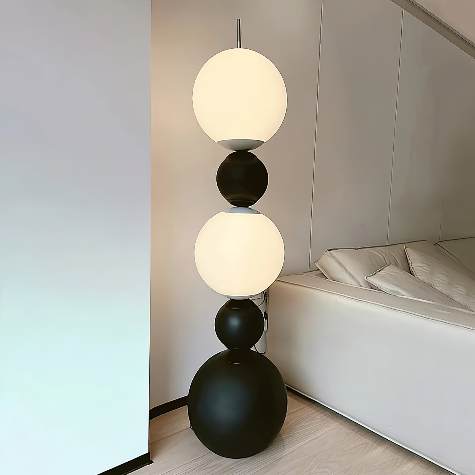 Ervynel Spherical Black Metal Floor Lamp - Blowlighting