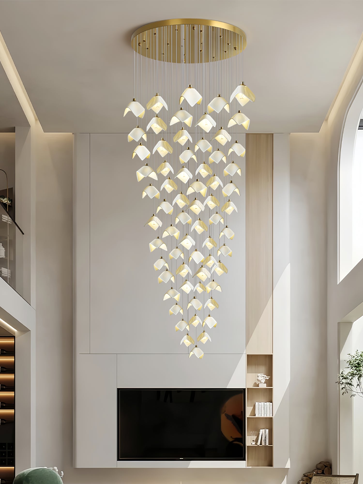 Cithayra Geometric Glass Brass Chandelier - Blowlighting