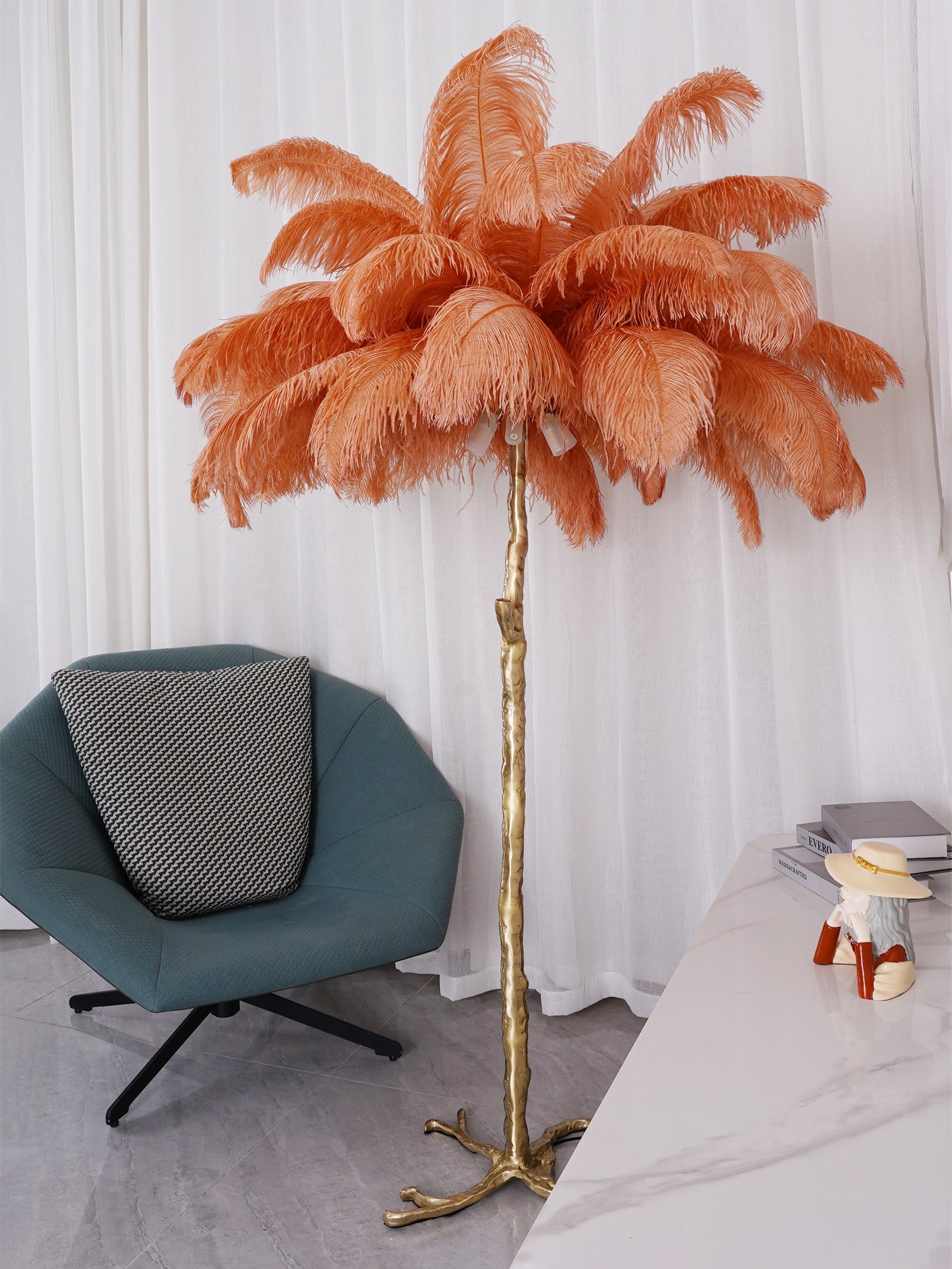 Ostrich Feather Brass Floor Lamp - Blowlighting