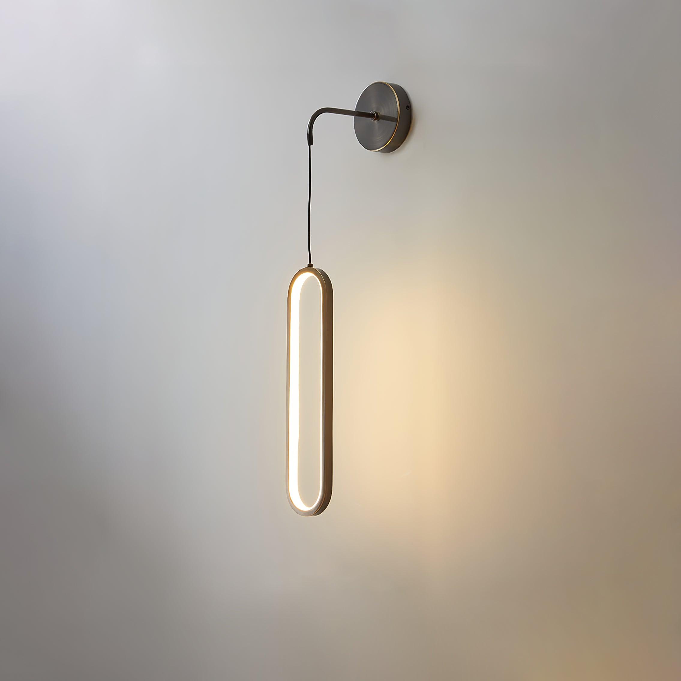 Thomas Minimalist Metal Wall Lamp - Blowlighting