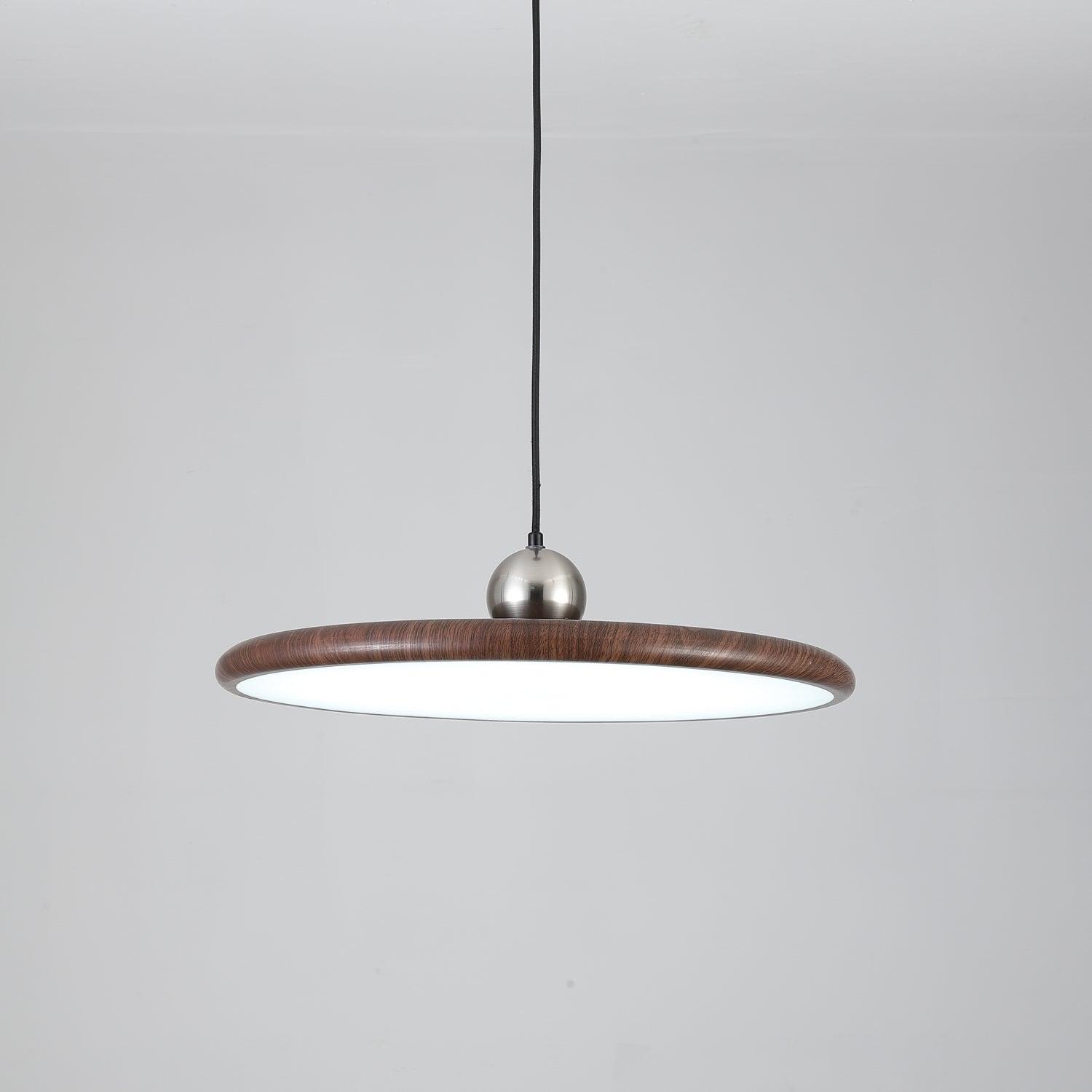 Chole Minimalist Metal Pendant Light - Blowlighting