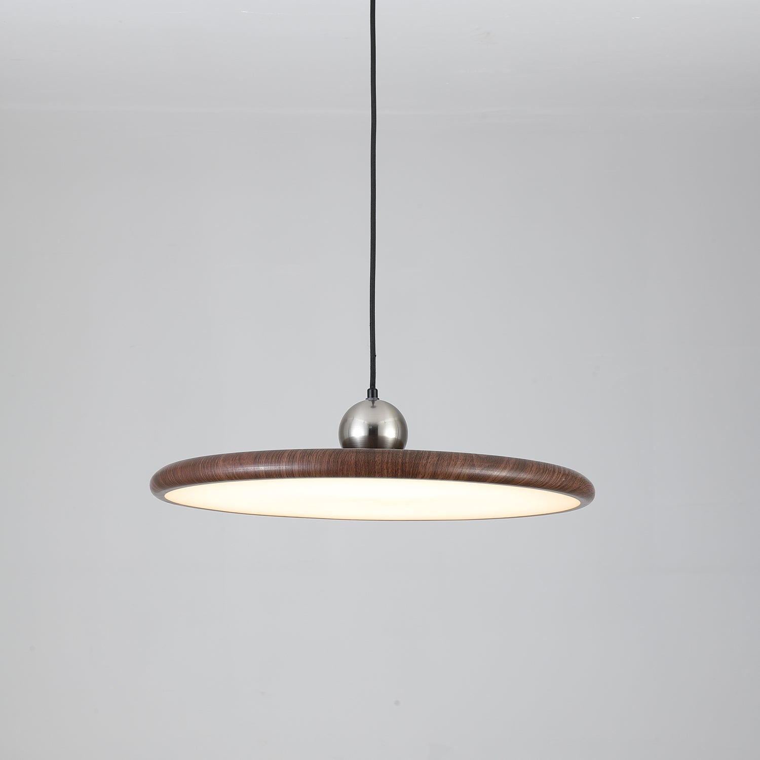 Chole Minimalist Metal Pendant Light - Blowlighting