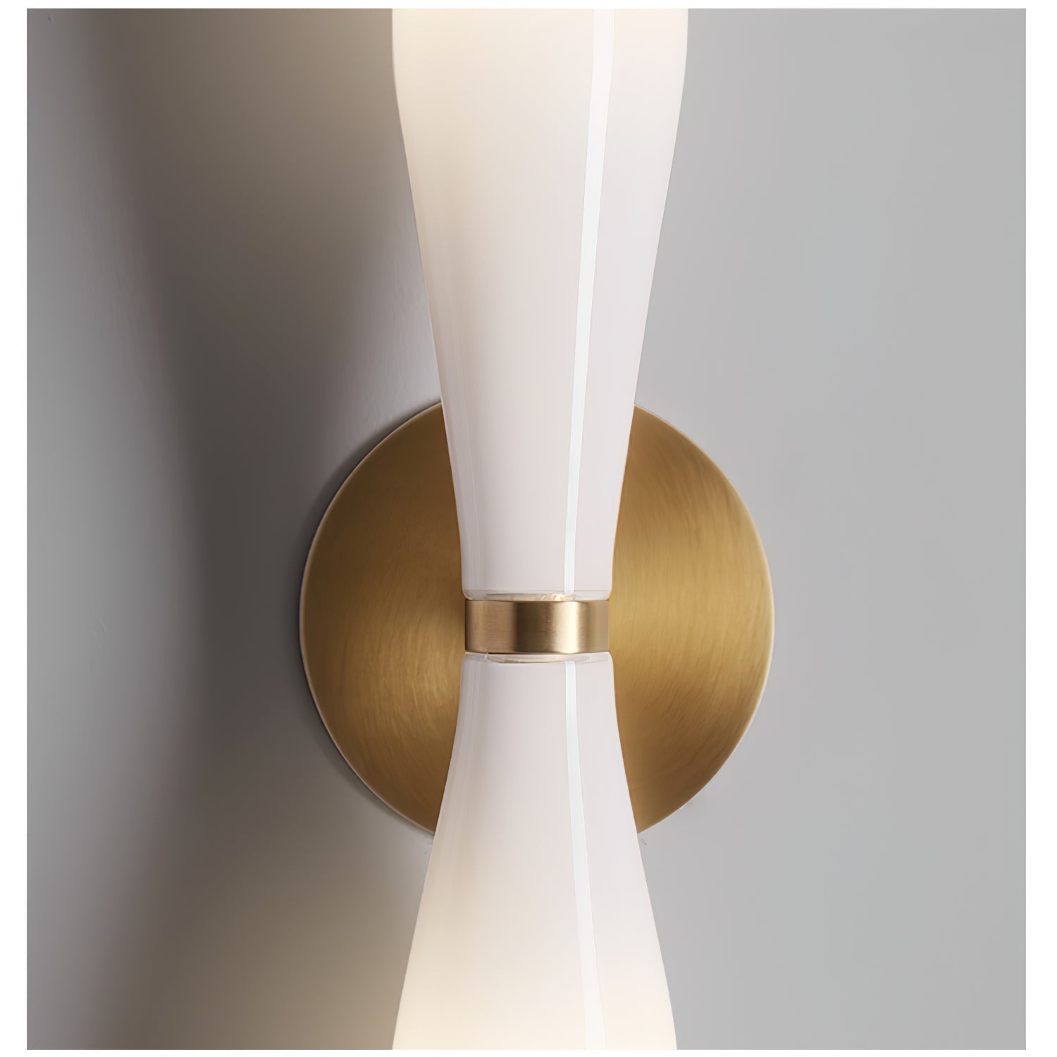 Torch Modern Glass Wall Light - Blowlighting