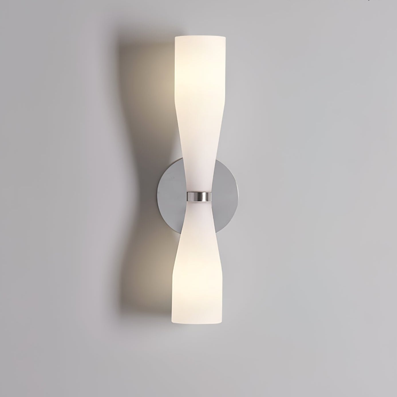 Torch Modern Glass Wall Light - Blowlighting