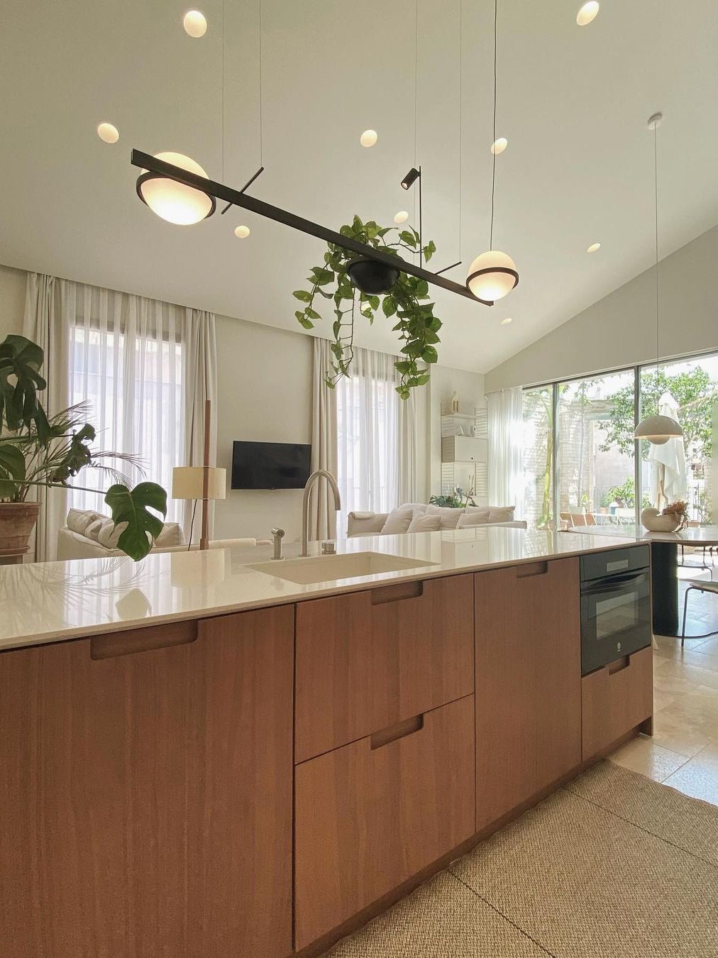 Orbit Sphere Pendant Lamp - Blowlighting