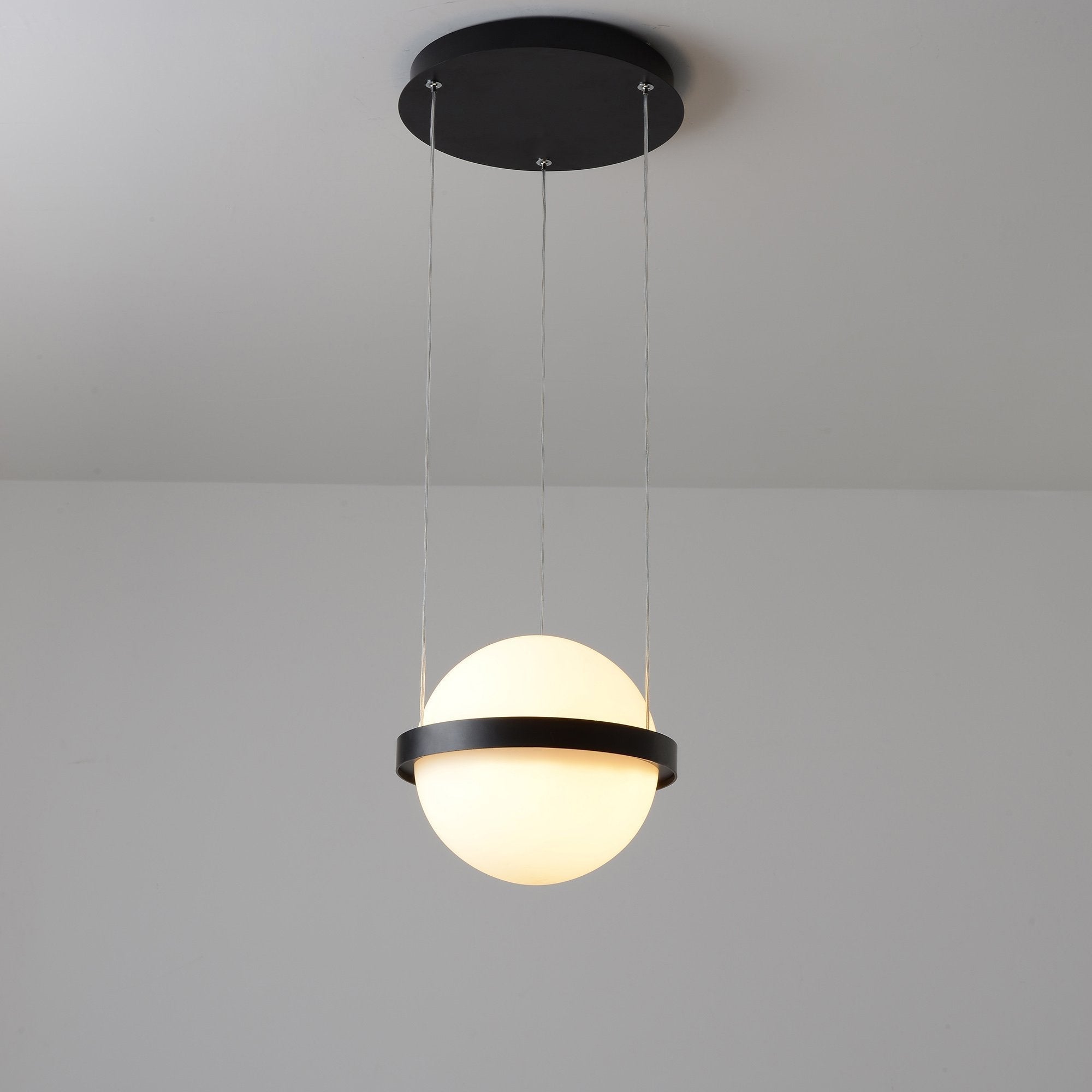 Orbit Sphere Pendant Lamp - Blowlighting
