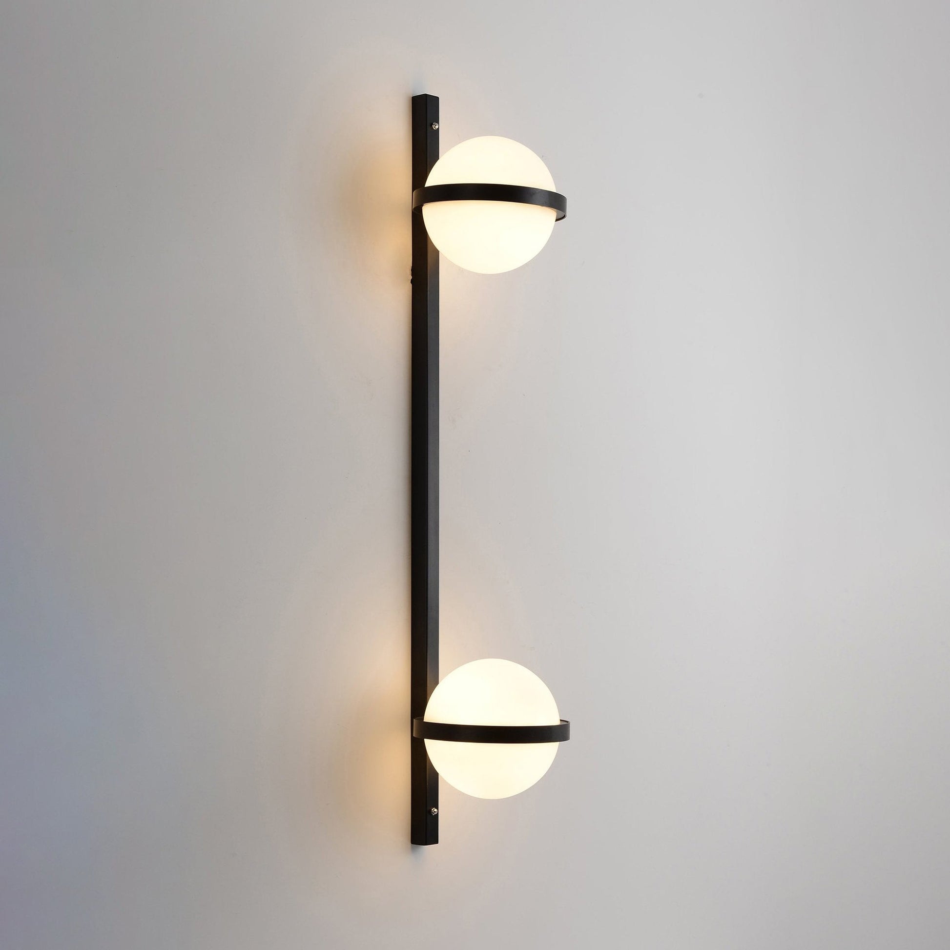 Solstice Wall Light - Blowlighting
