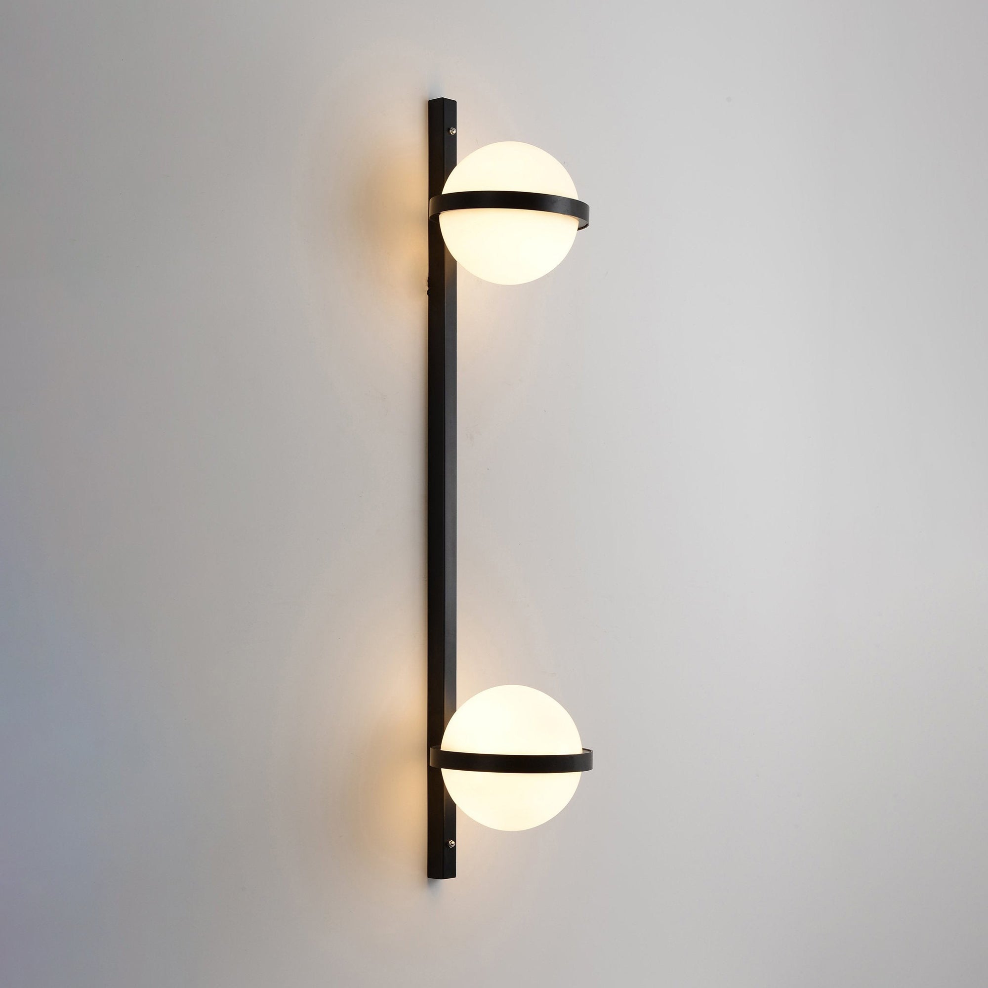Solstice Wall Light - Blowlighting