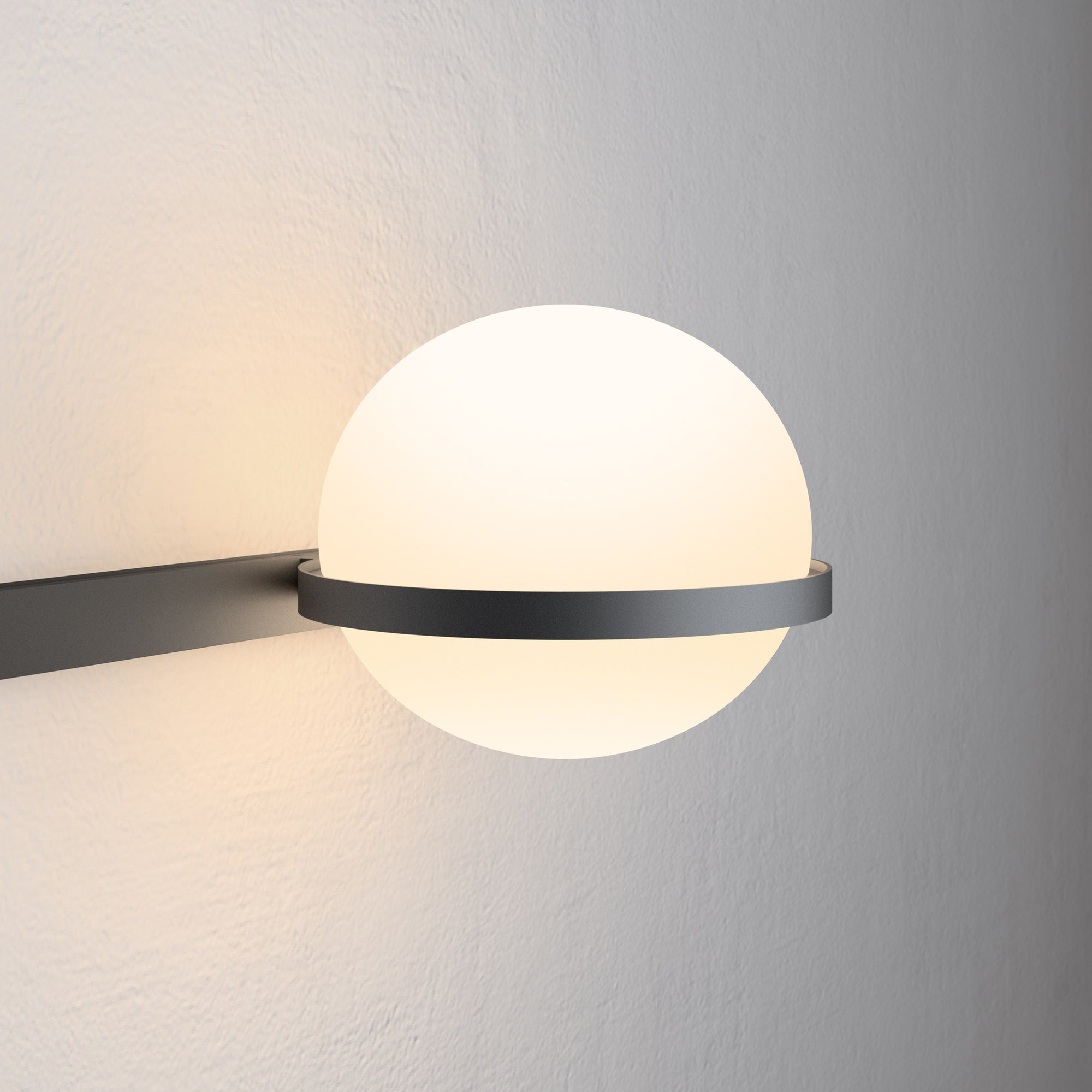 Solstice Wall Light - Blowlighting
