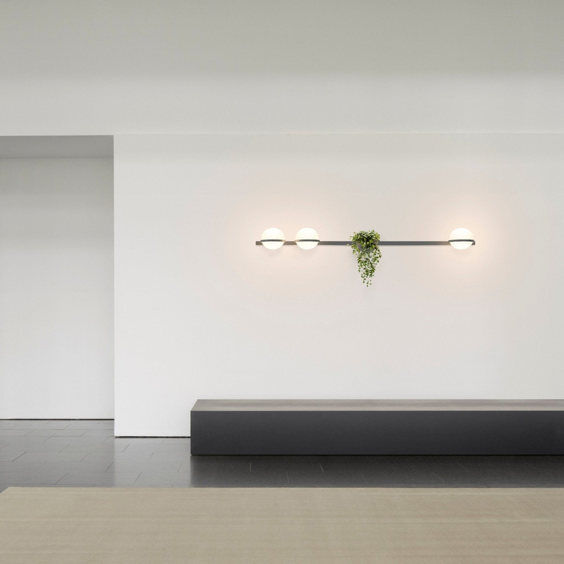Solstice Wall Light - Blowlighting