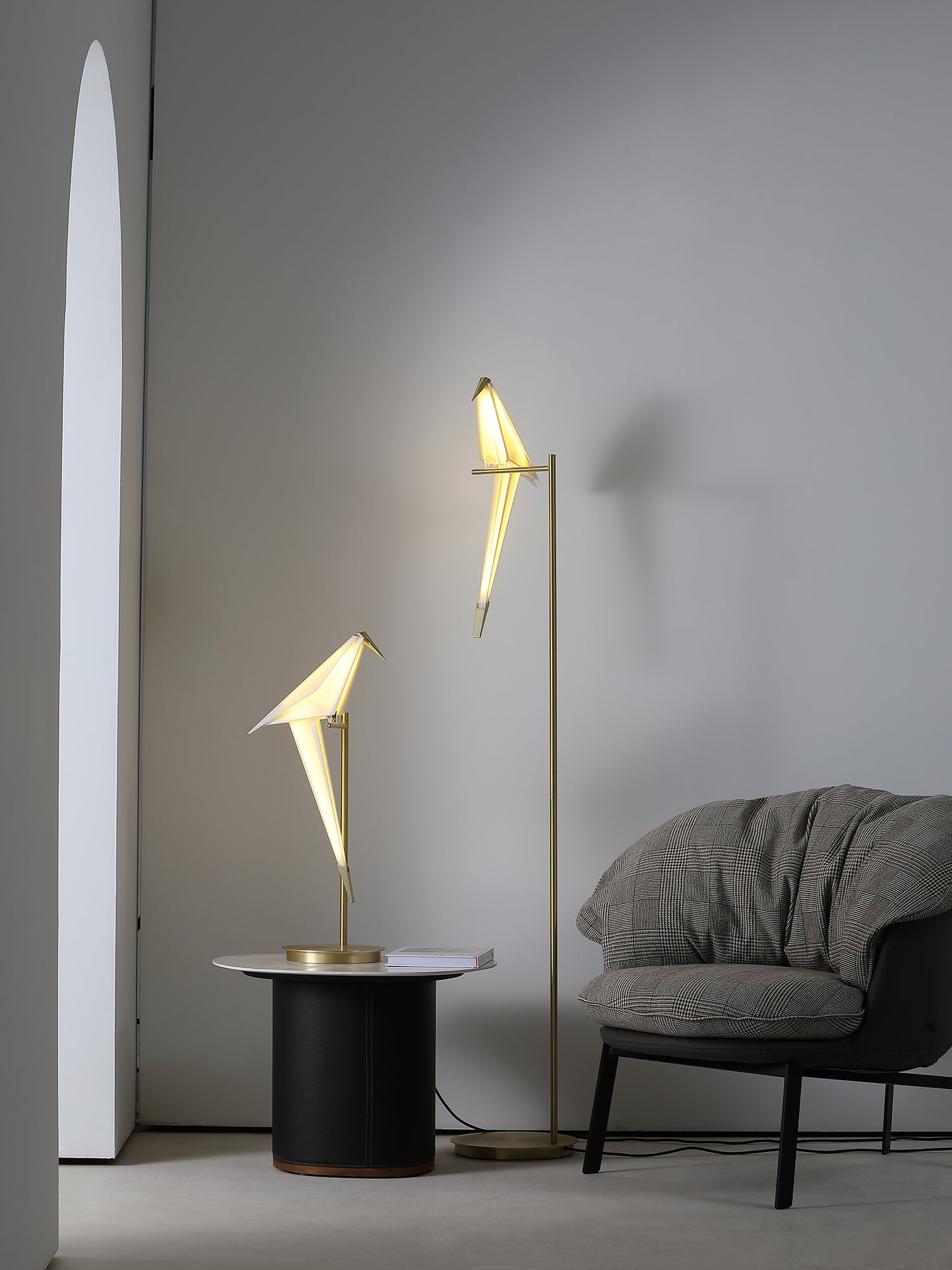 Paper Crane Bird Floor Lamp - Blowlighting