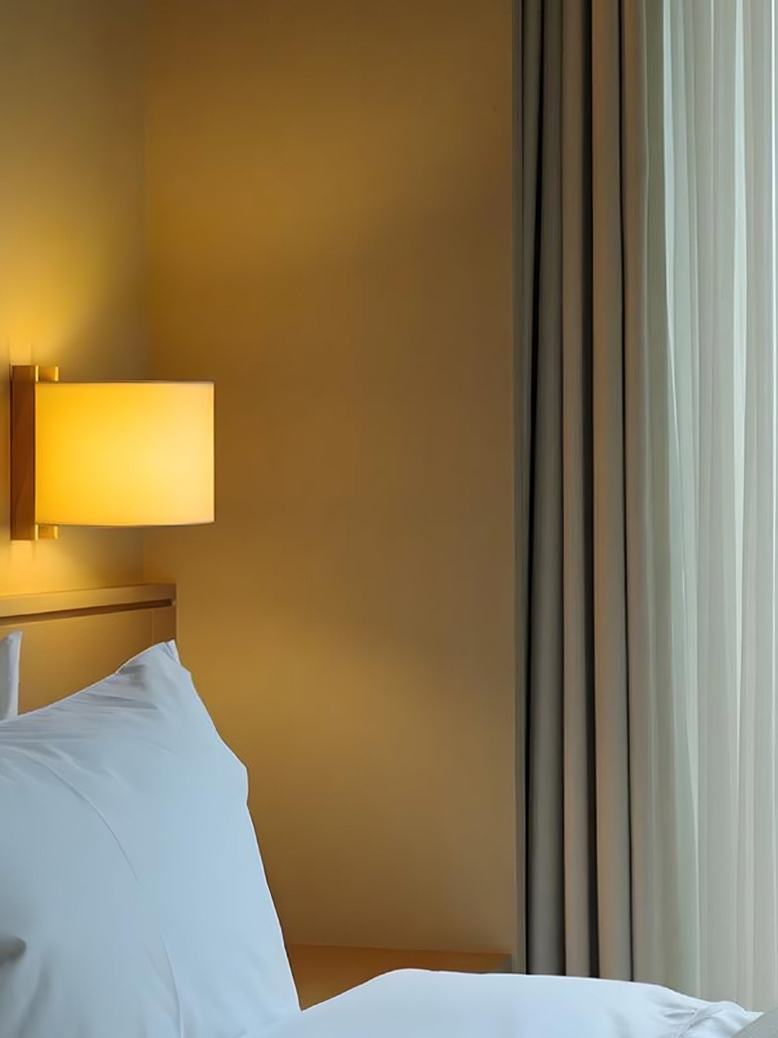 Aura Minimalist Fabric Wall Light - Blowlighting