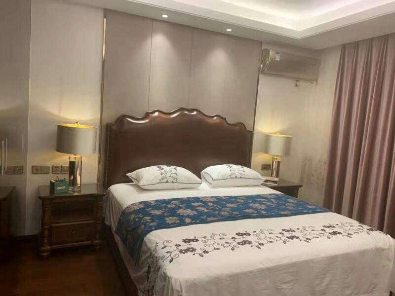 Parker Table Lamp - Blowlighting