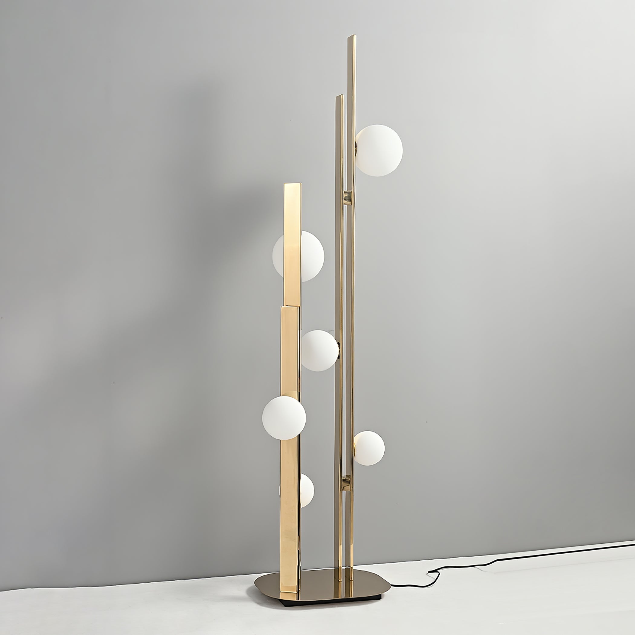 Pascal Floor Lamp - Blowlighting