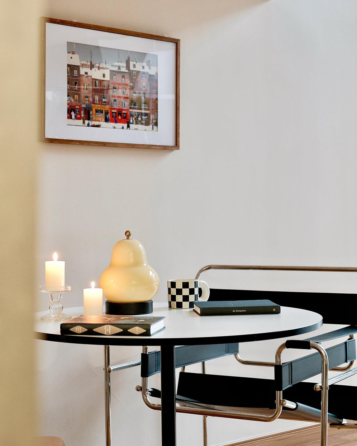 Pear Table Lamp - Blowlighting