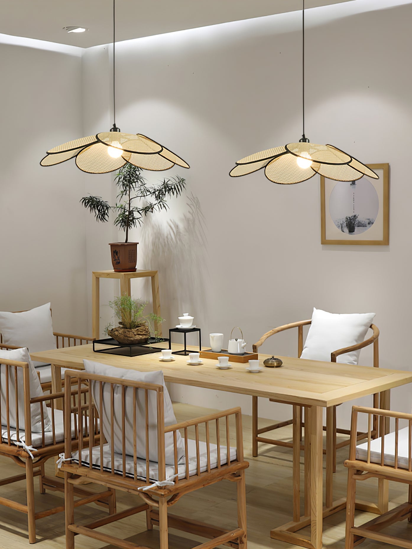 Petals Rattan Pendant Lamp - Blowlighting