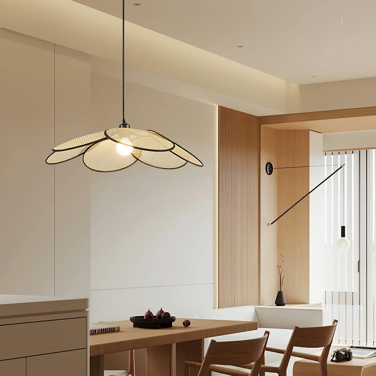 Petals Rattan Pendant Lamp - Blowlighting