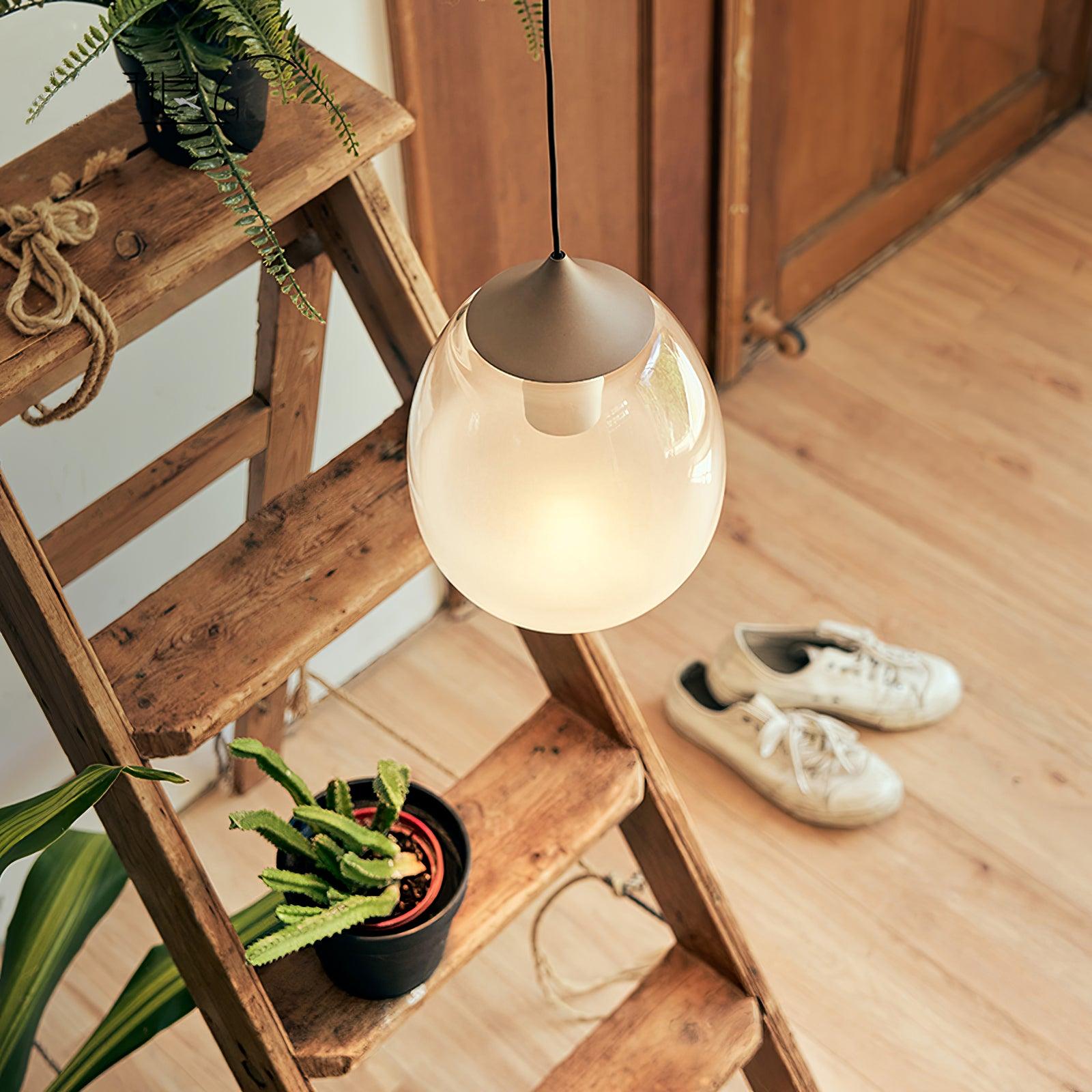Petra Pendant Light - Blowlighting