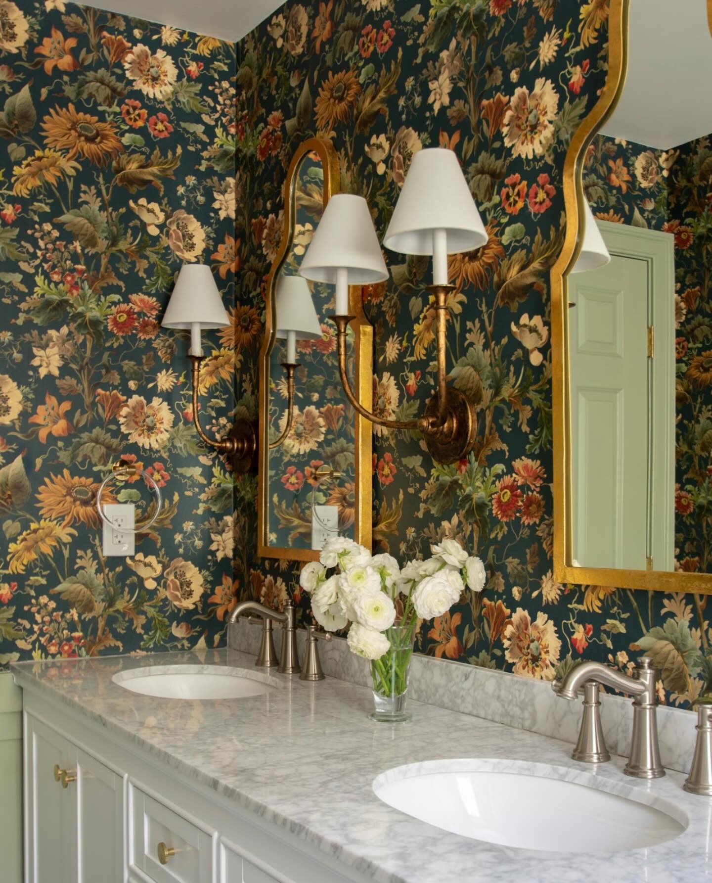 Luella Wall Lamp - Blowlighting