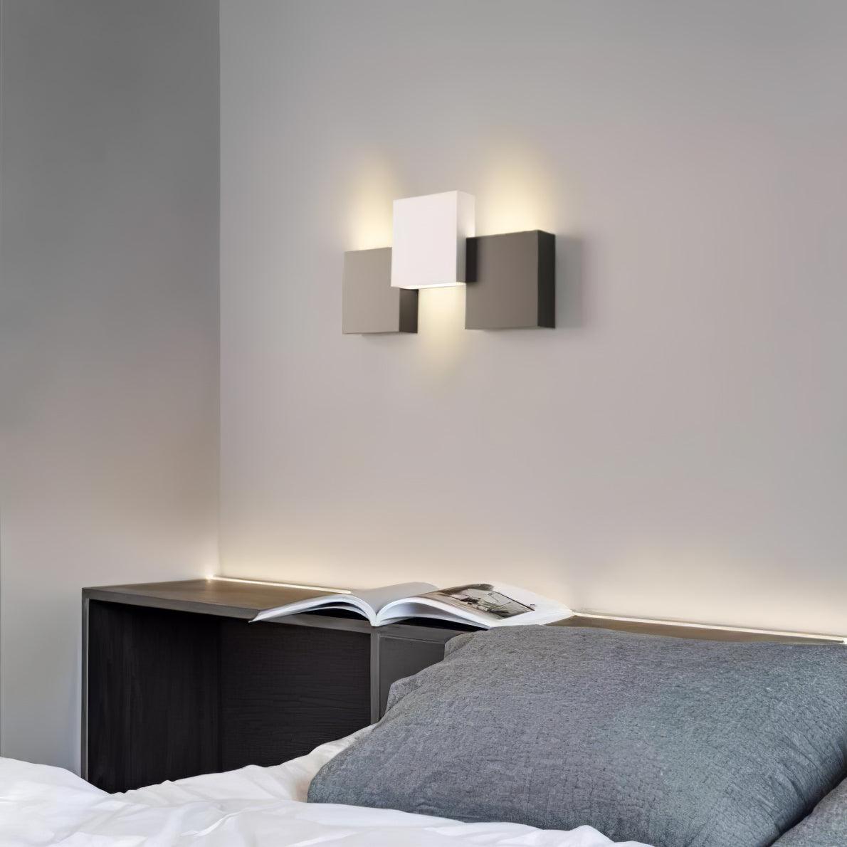 Gianna Modern Metal Wall Lamp - Blowlighting