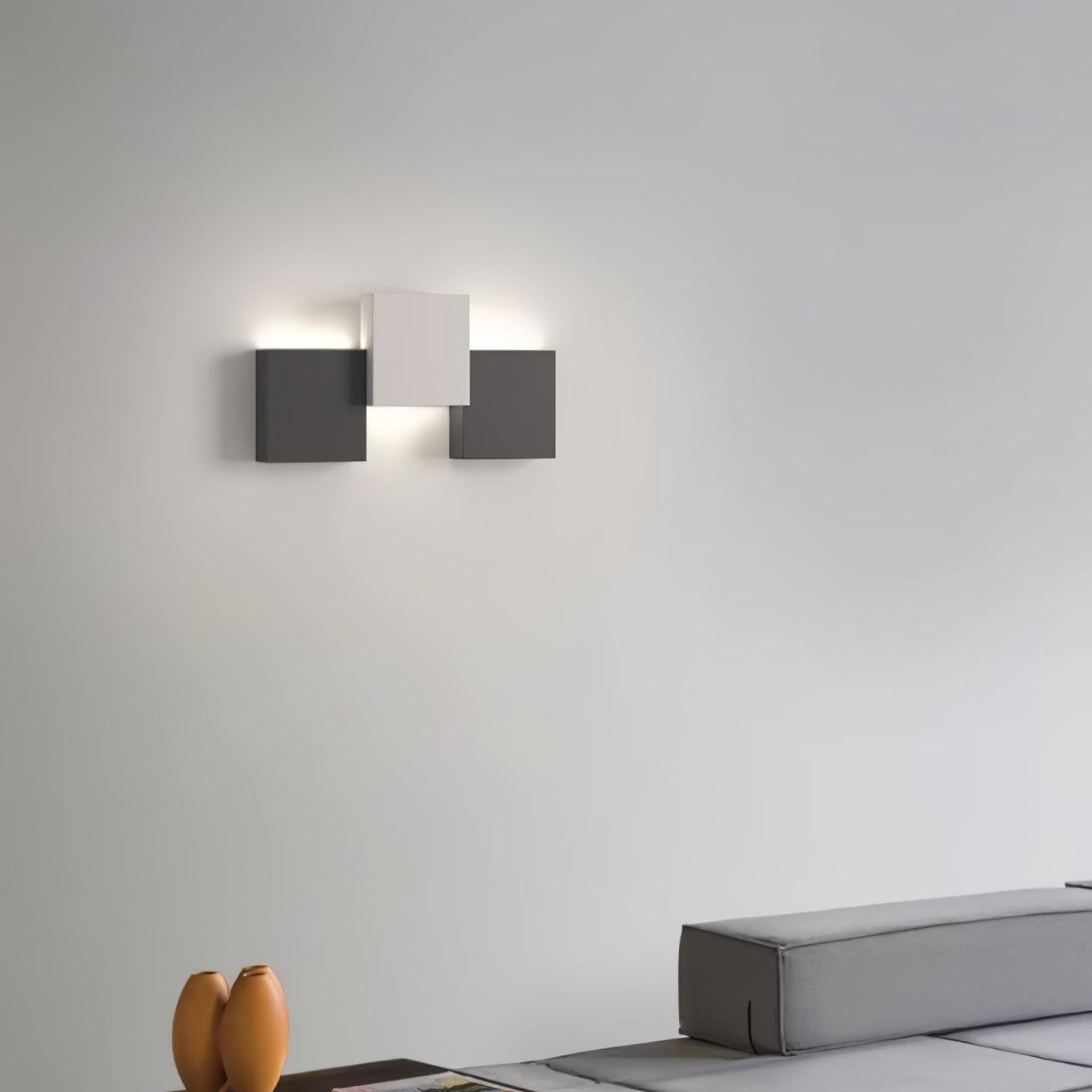 Gianna Modern Metal Wall Lamp - Blowlighting