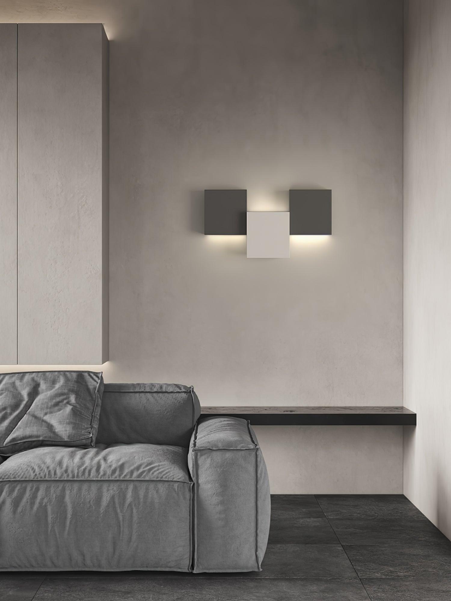 Gianna Modern Metal Wall Lamp - Blowlighting