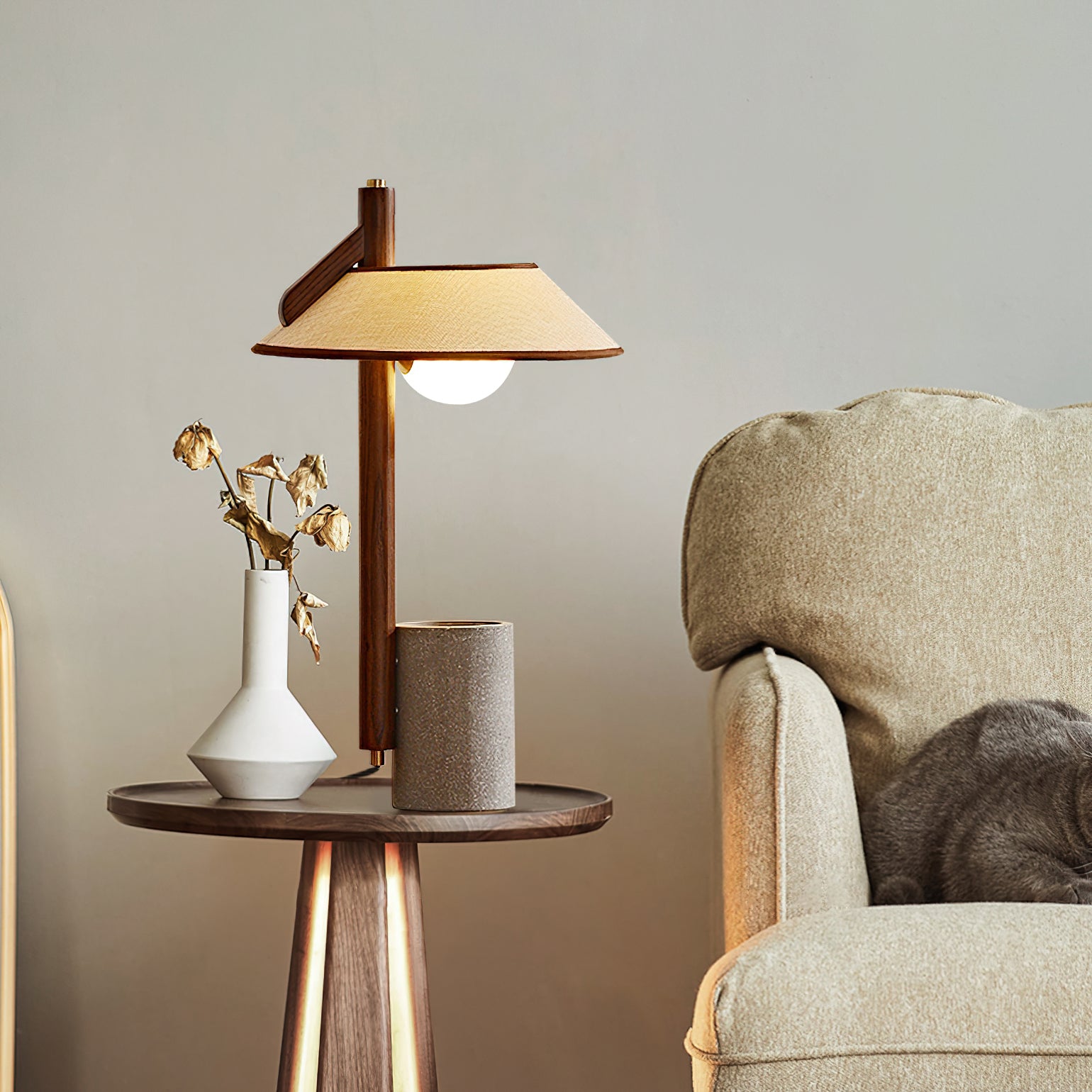 Pinnacle Table Lamp - Blowlighting