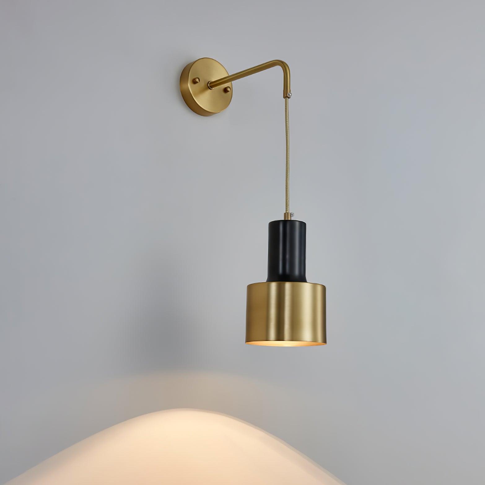 Ezra Minimalist Metal Wall Lamp - Blowlighting