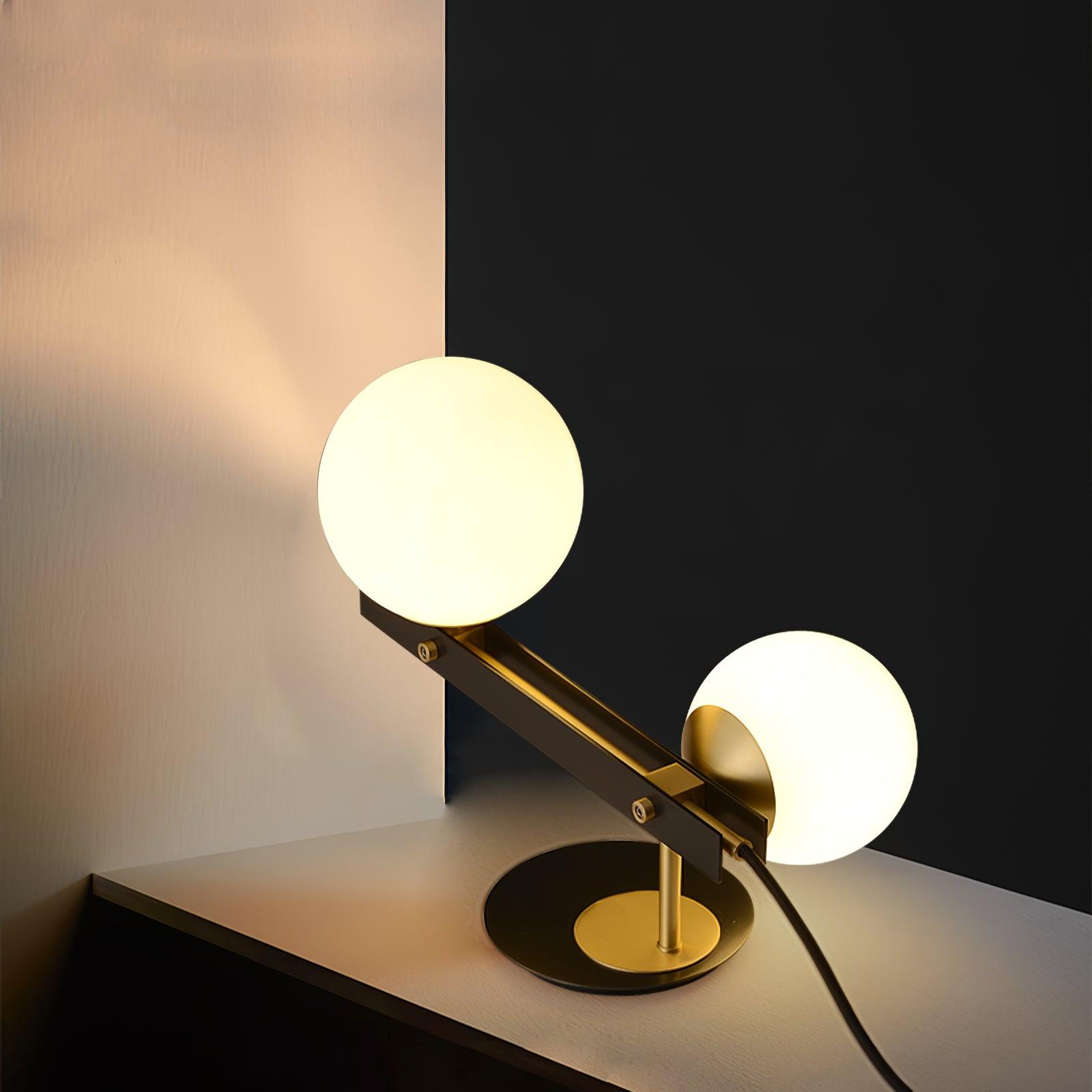 Planeta Table Lamp - Blowlighting