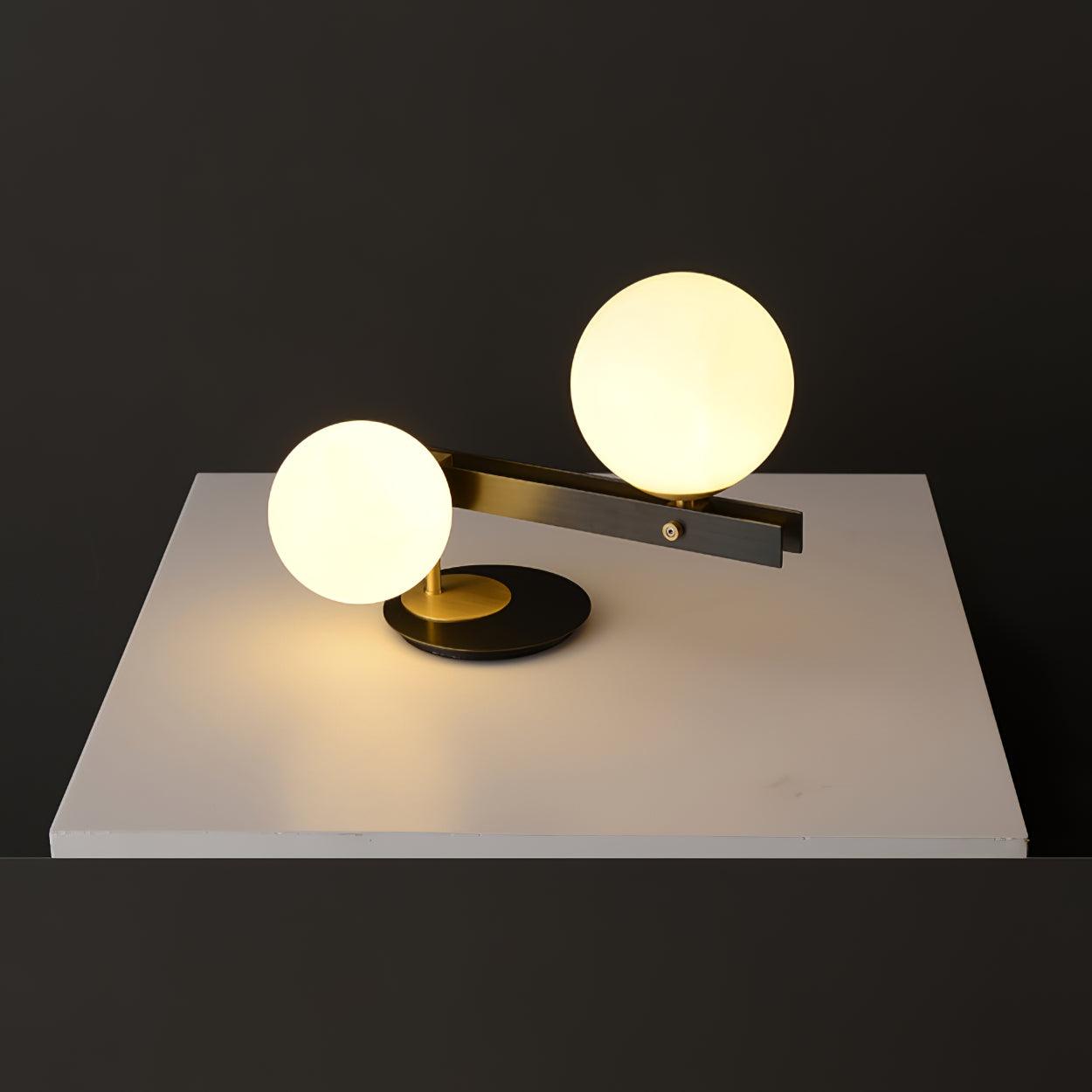 Planeta Table Lamp - Blowlighting