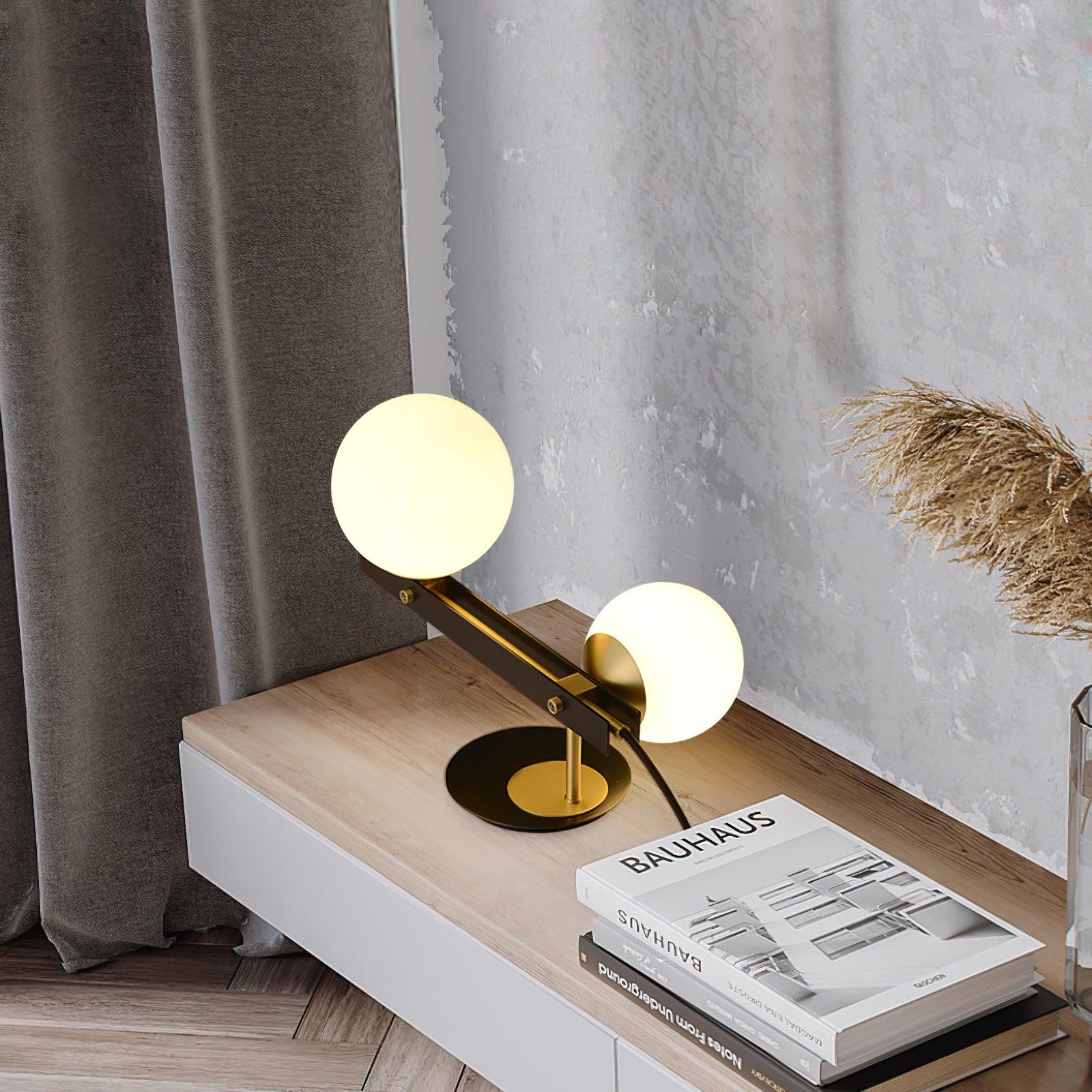 Planeta Table Lamp - Blowlighting