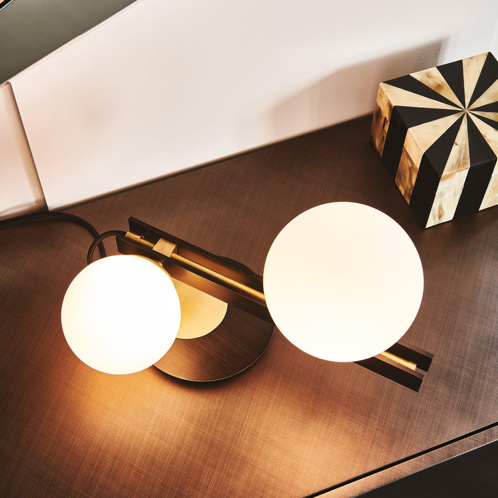 Planeta Table Lamp - Blowlighting