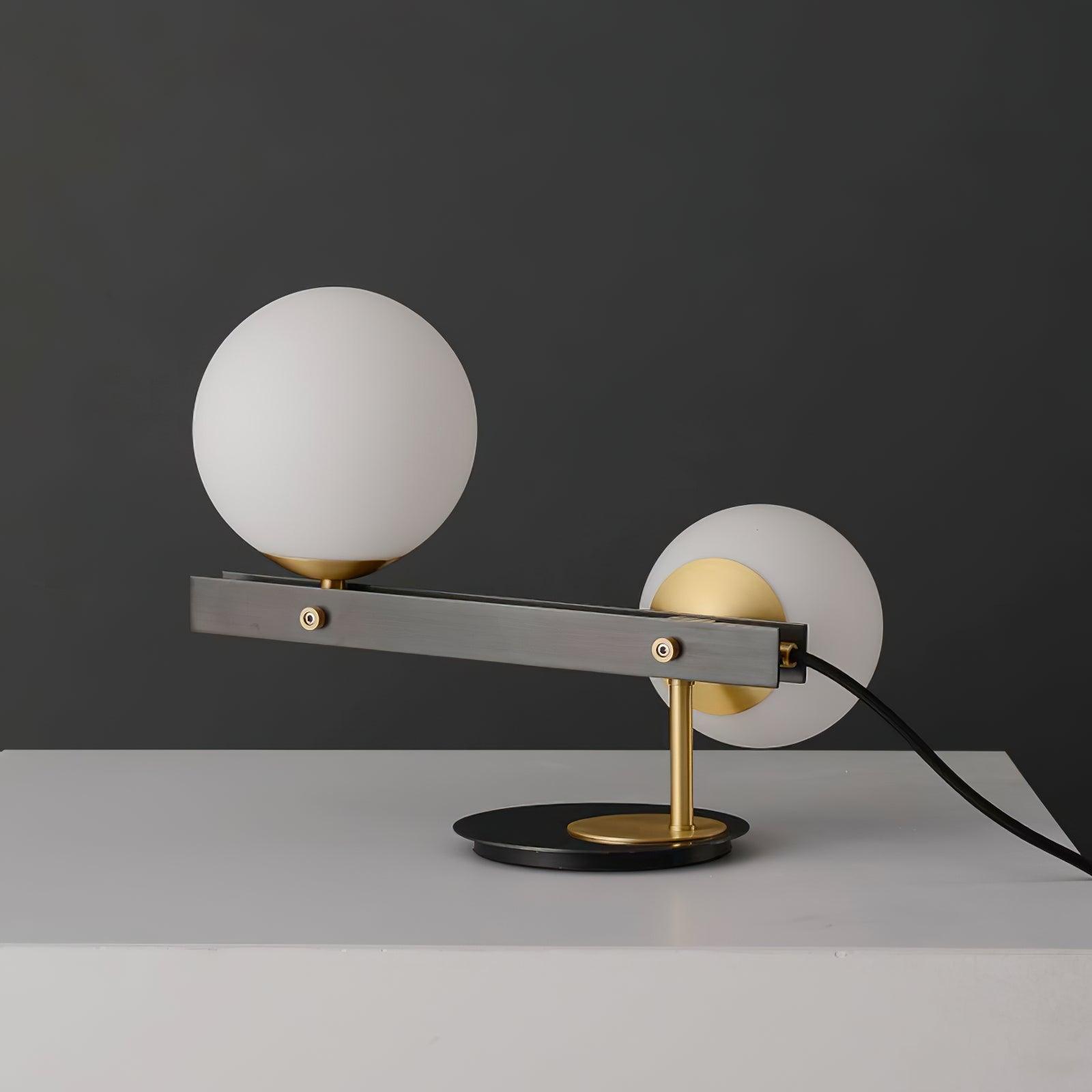 Planeta Table Lamp - Blowlighting