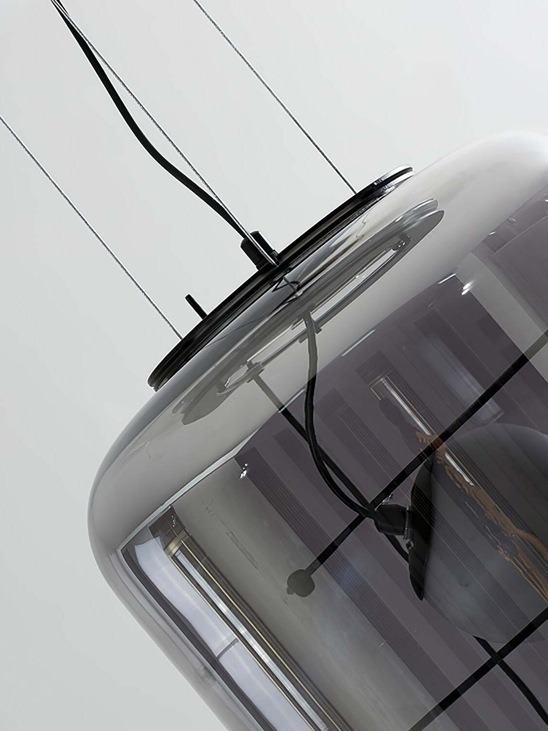 Plot Glass Pendant Light - Blowlighting