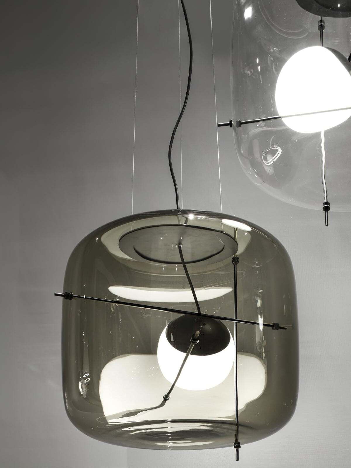 Plot Glass Pendant Light - Blowlighting