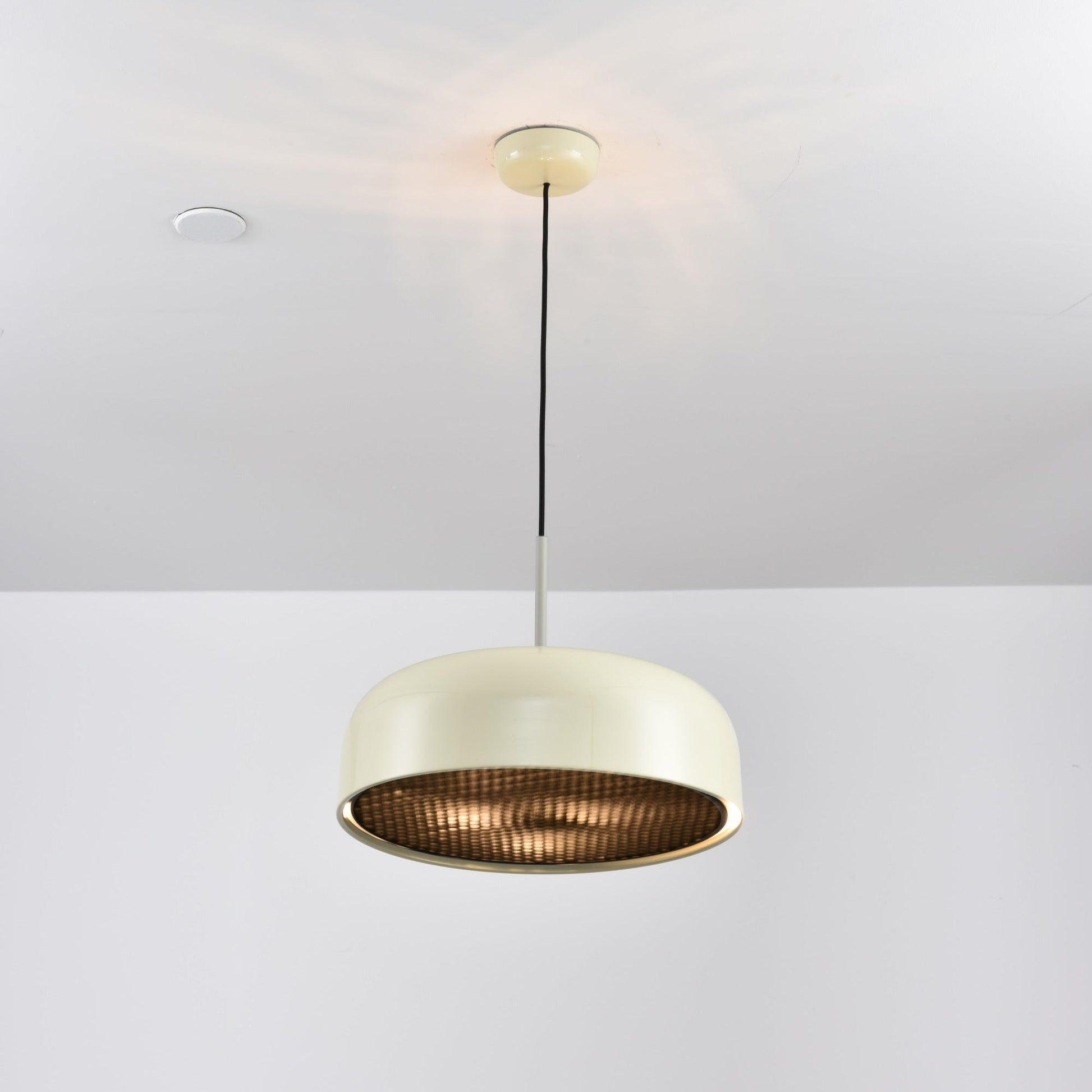 Podgy Pendant Light - Blowlighting
