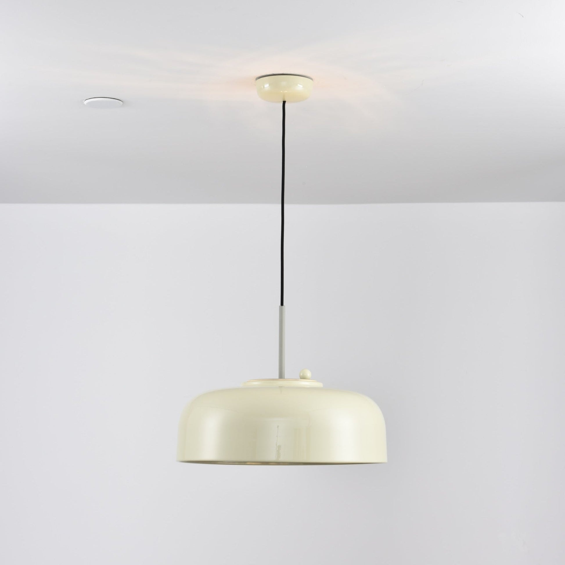 Podgy Pendant Light - Blowlighting
