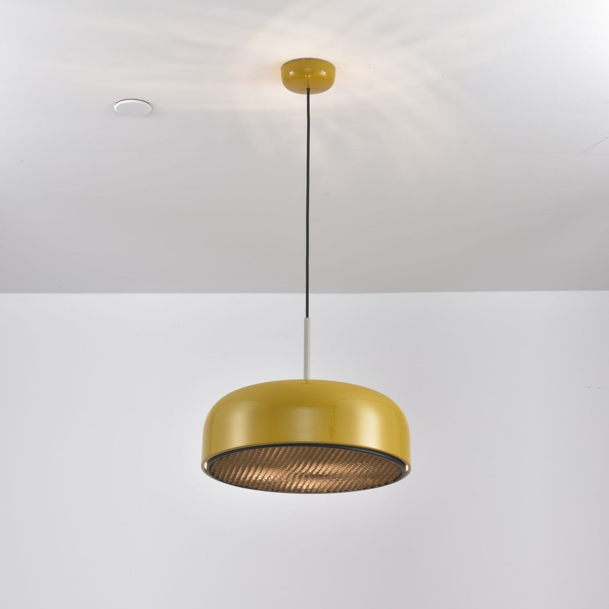 Podgy Pendant Light - Blowlighting