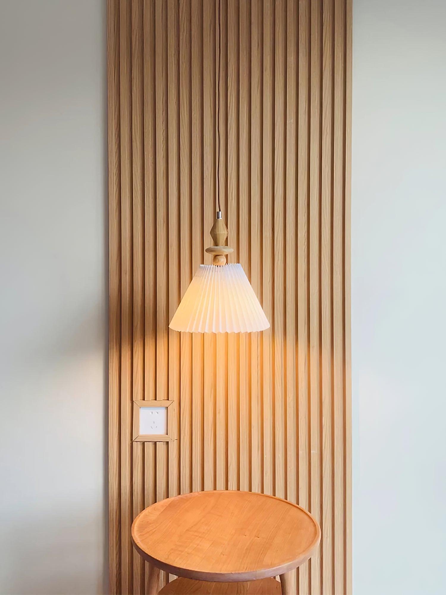 Eurrinion Wood Pendant Light - Blowlighting