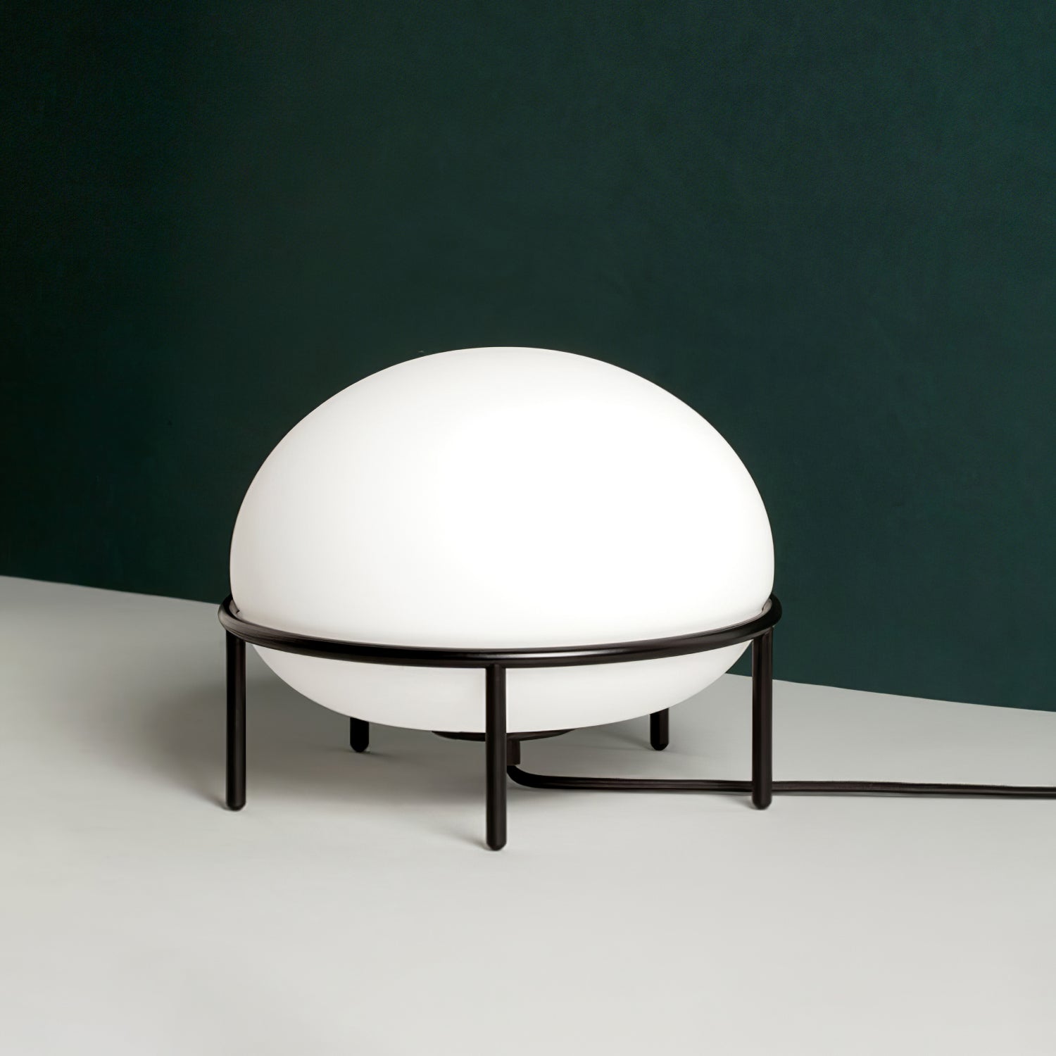 Pump Table Lamp - Blowlighting