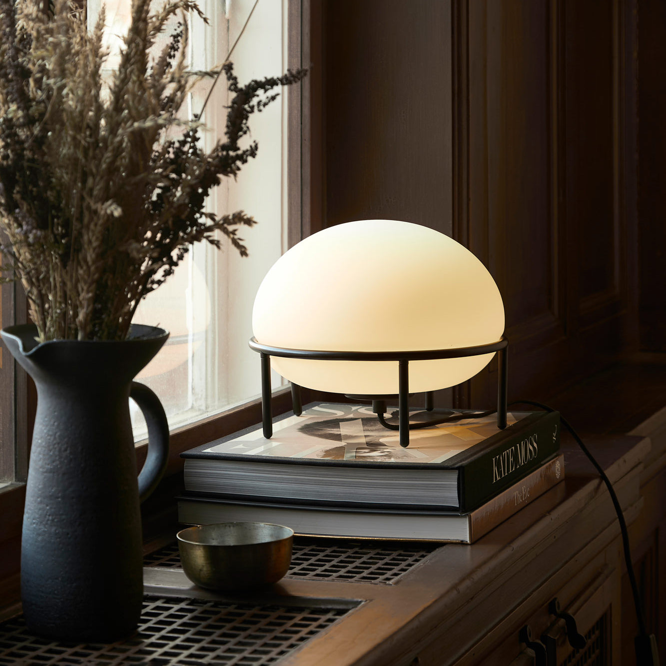 Pump Table Lamp - Blowlighting