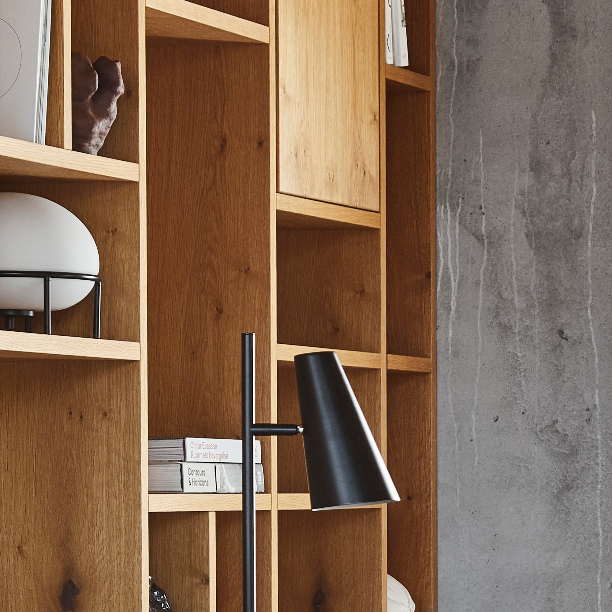 Pump Table Lamp - Blowlighting