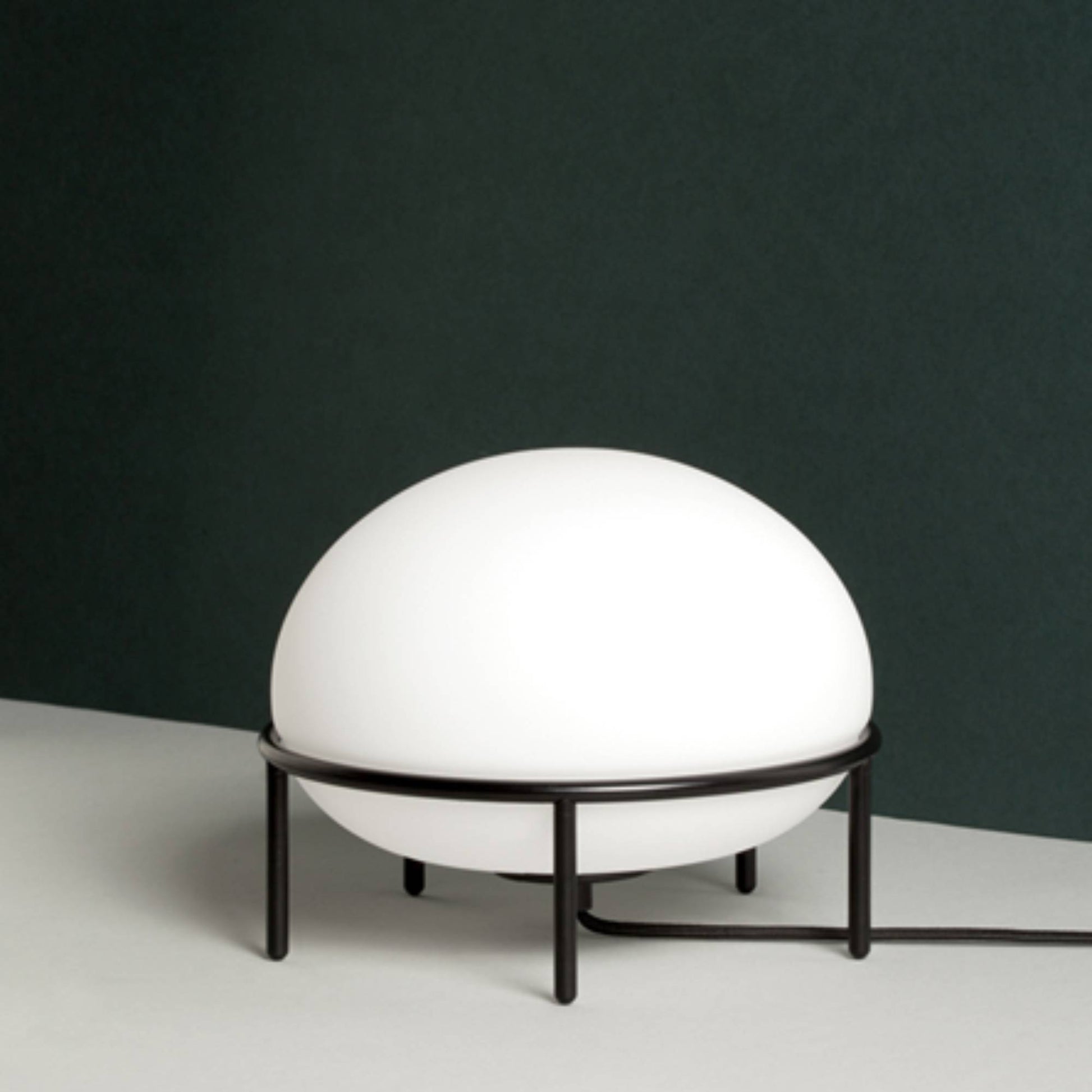 Pump Table Lamp - Blowlighting