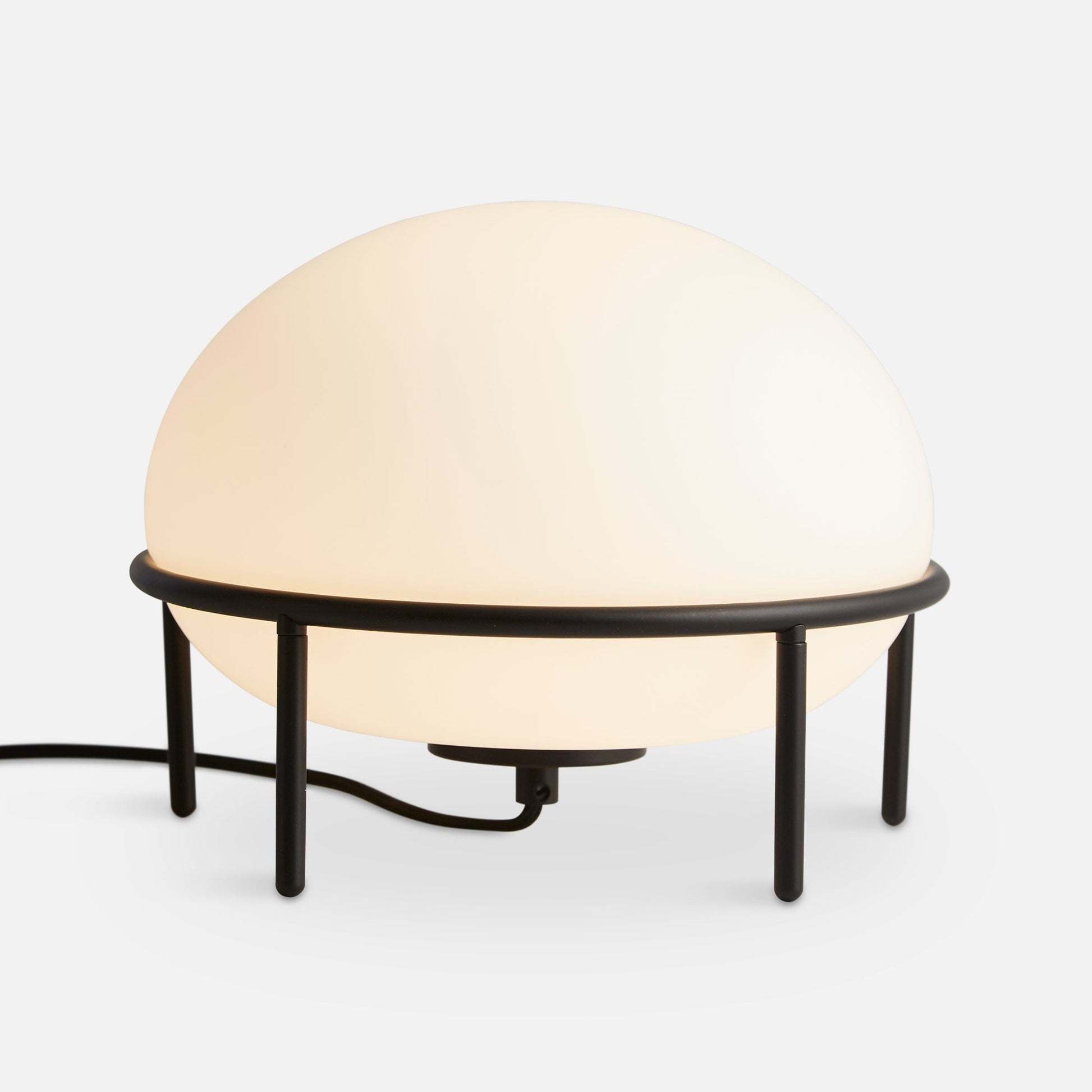 Pump Table Lamp - Blowlighting