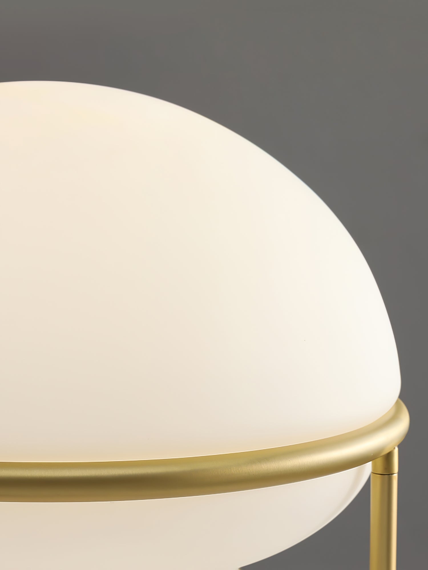 Pump Table Lamp - Blowlighting