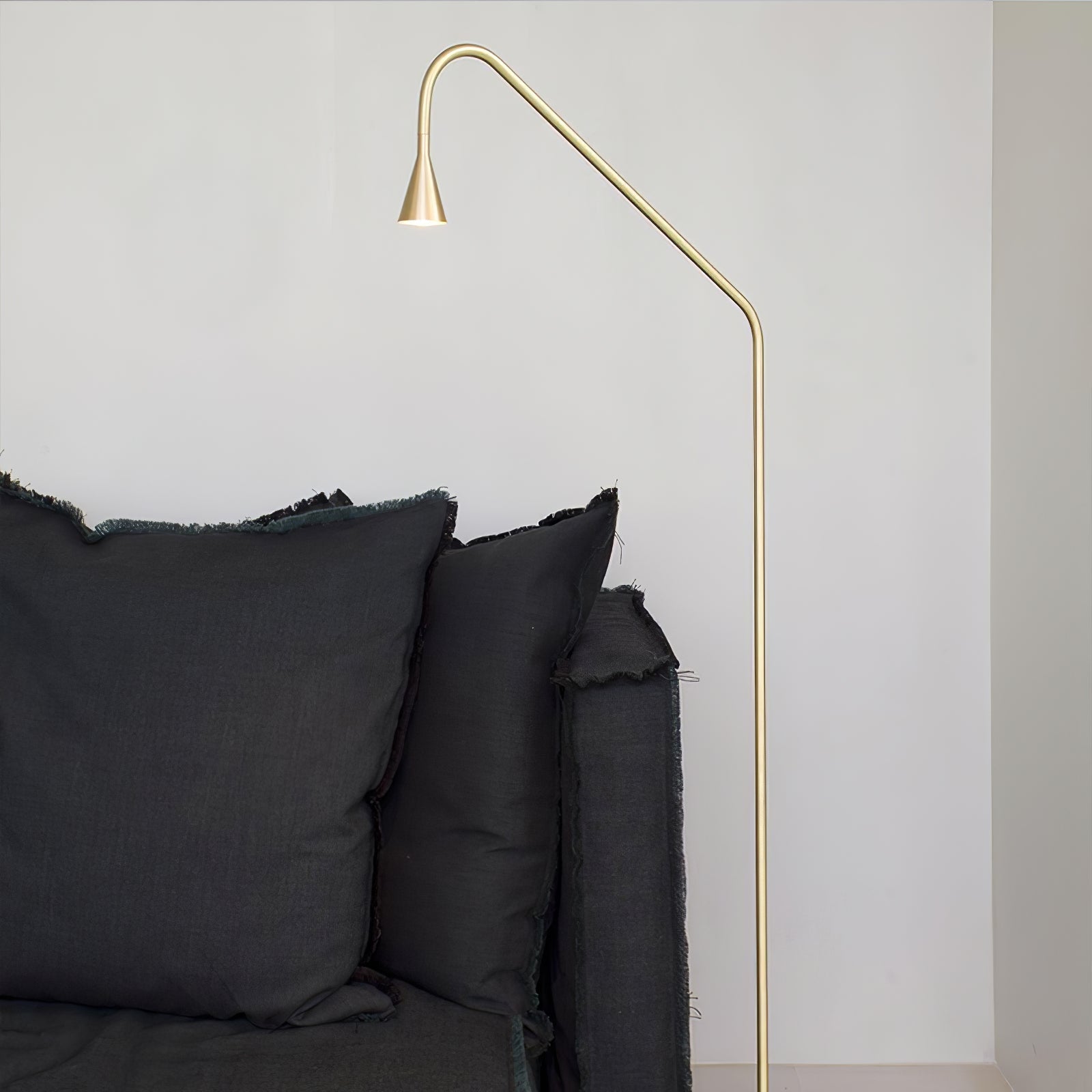 Pureform Floor Lamp - Blowlighting