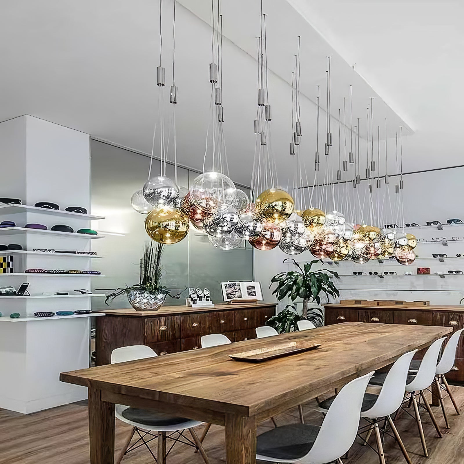 Random Pendant Light - Blowlighting