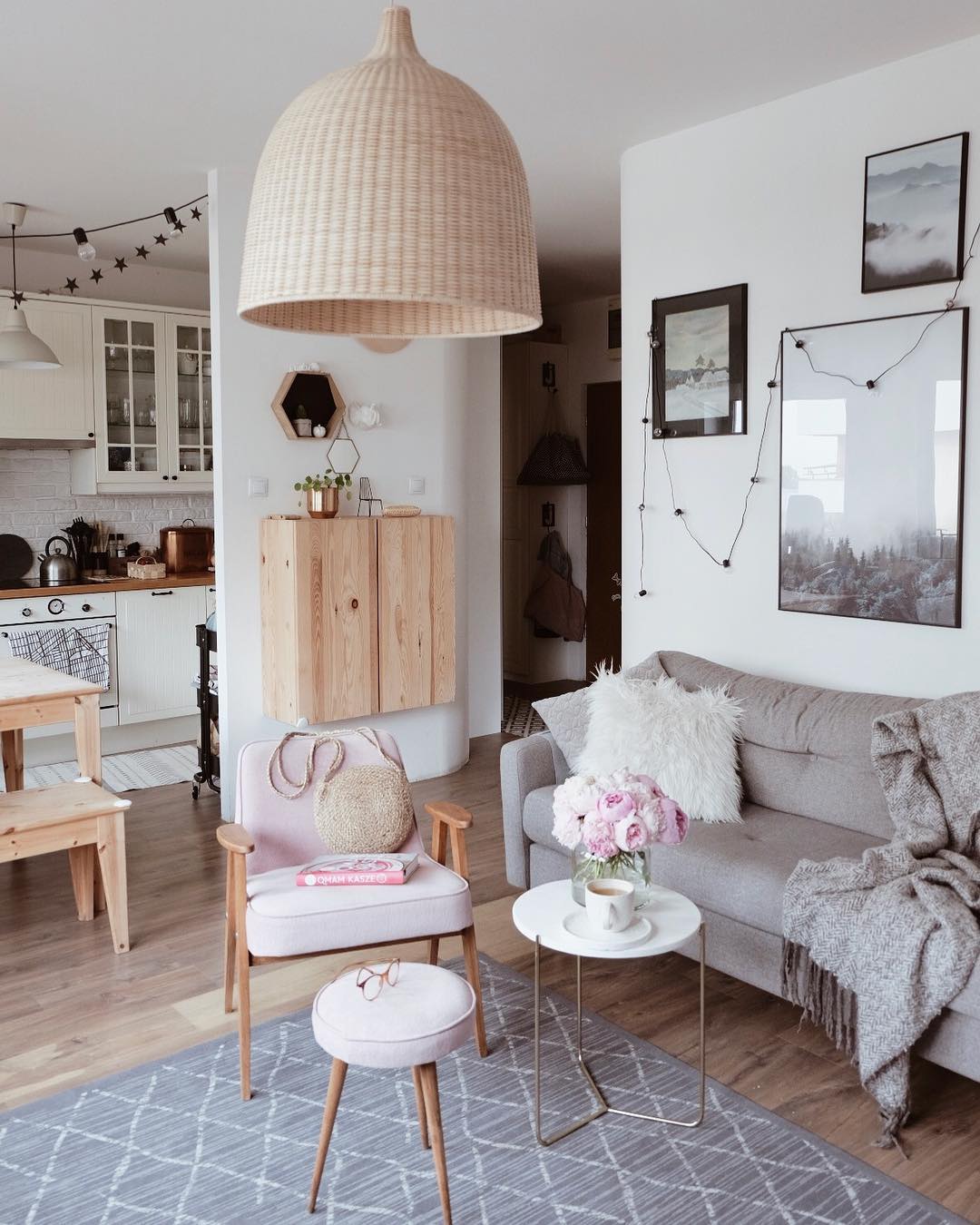 Rattan Pandent Light - Blowlighting