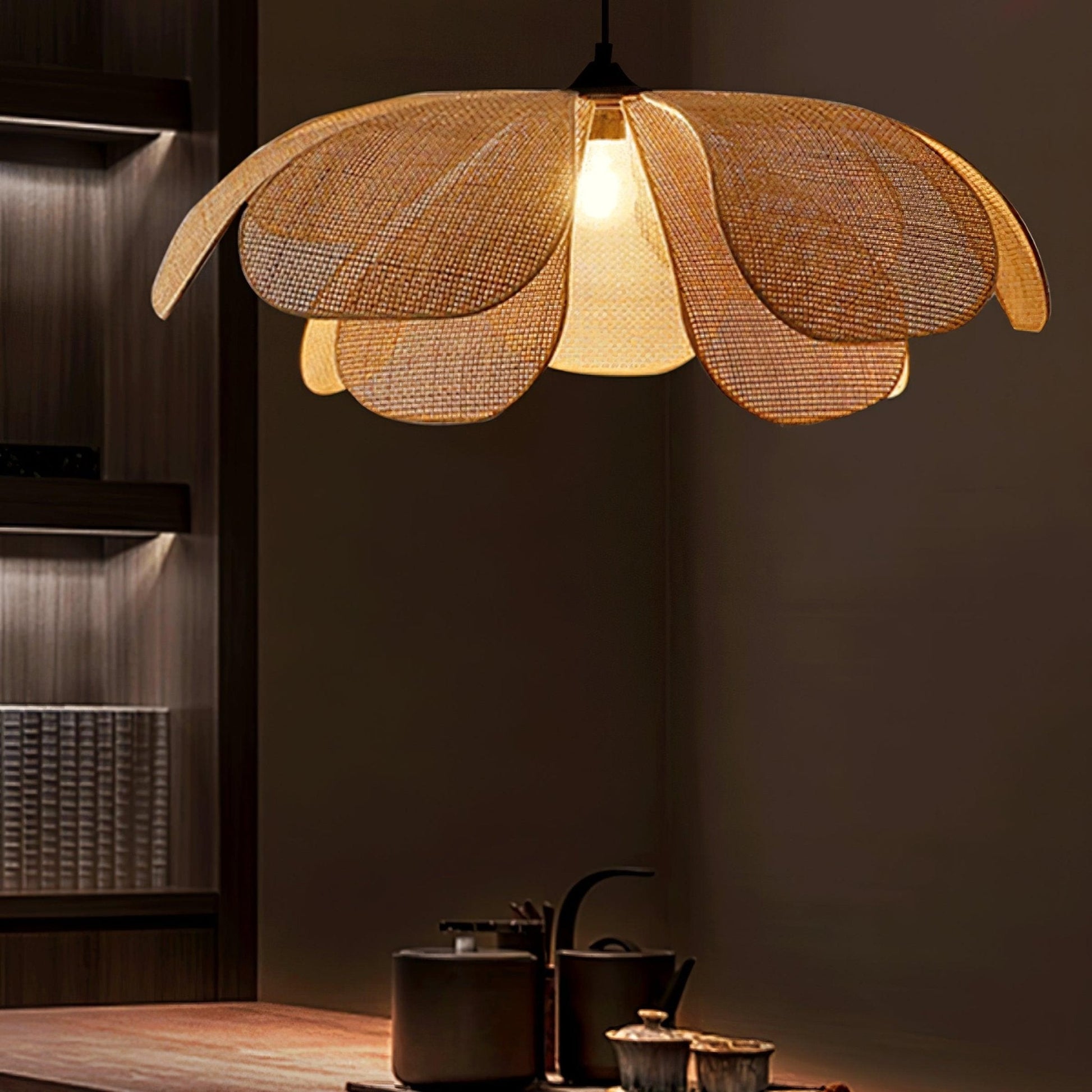Rattan Petal Pendant Lamp - Blowlighting