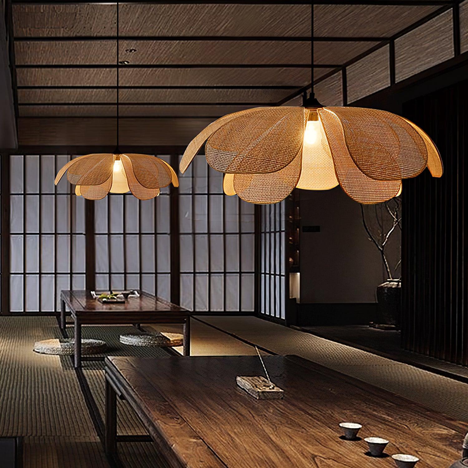 Rattan Petal Pendant Lamp - Blowlighting